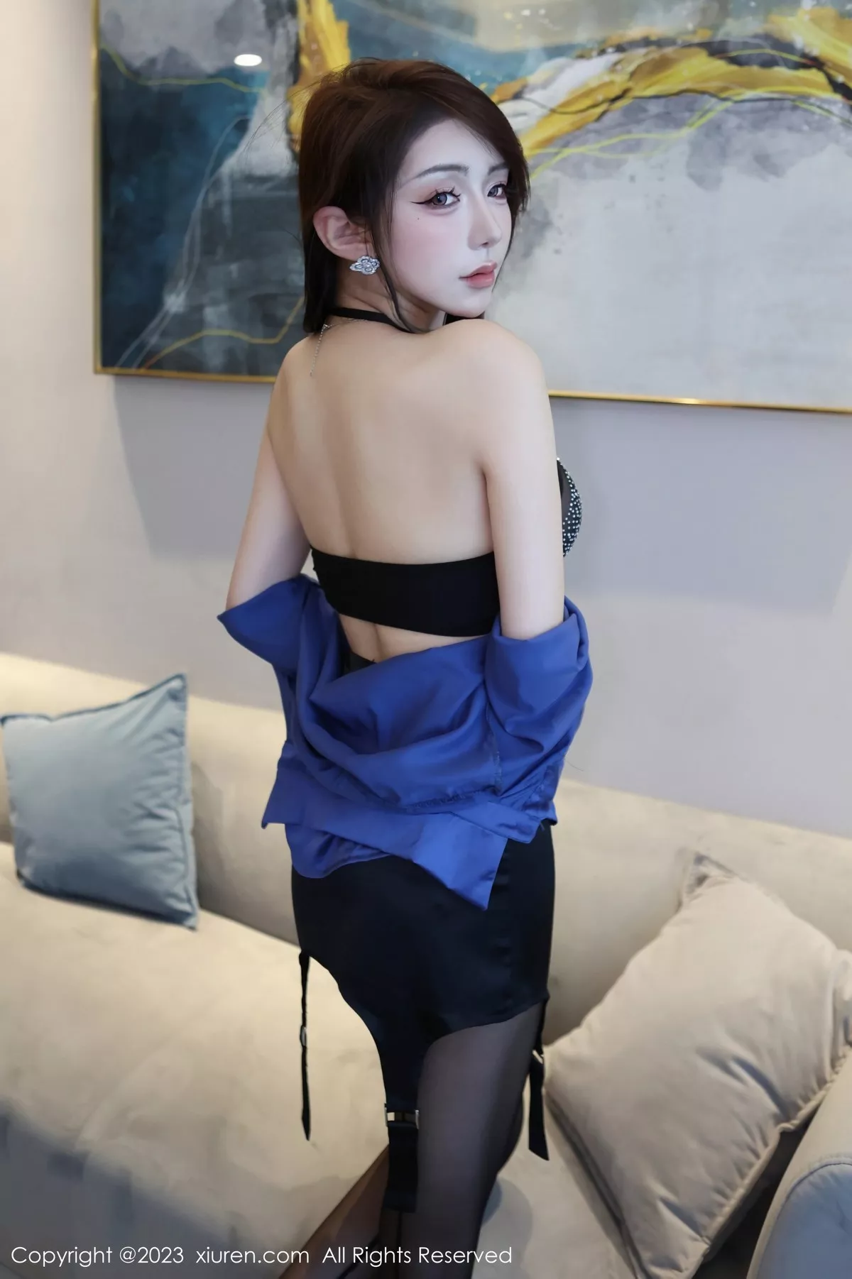 秀人集.com_[XiuRen秀人网]No.6594_模特金幼汐Vivian性感蓝T配黑短裙超薄黑丝秀惹火身材诱惑写真83P