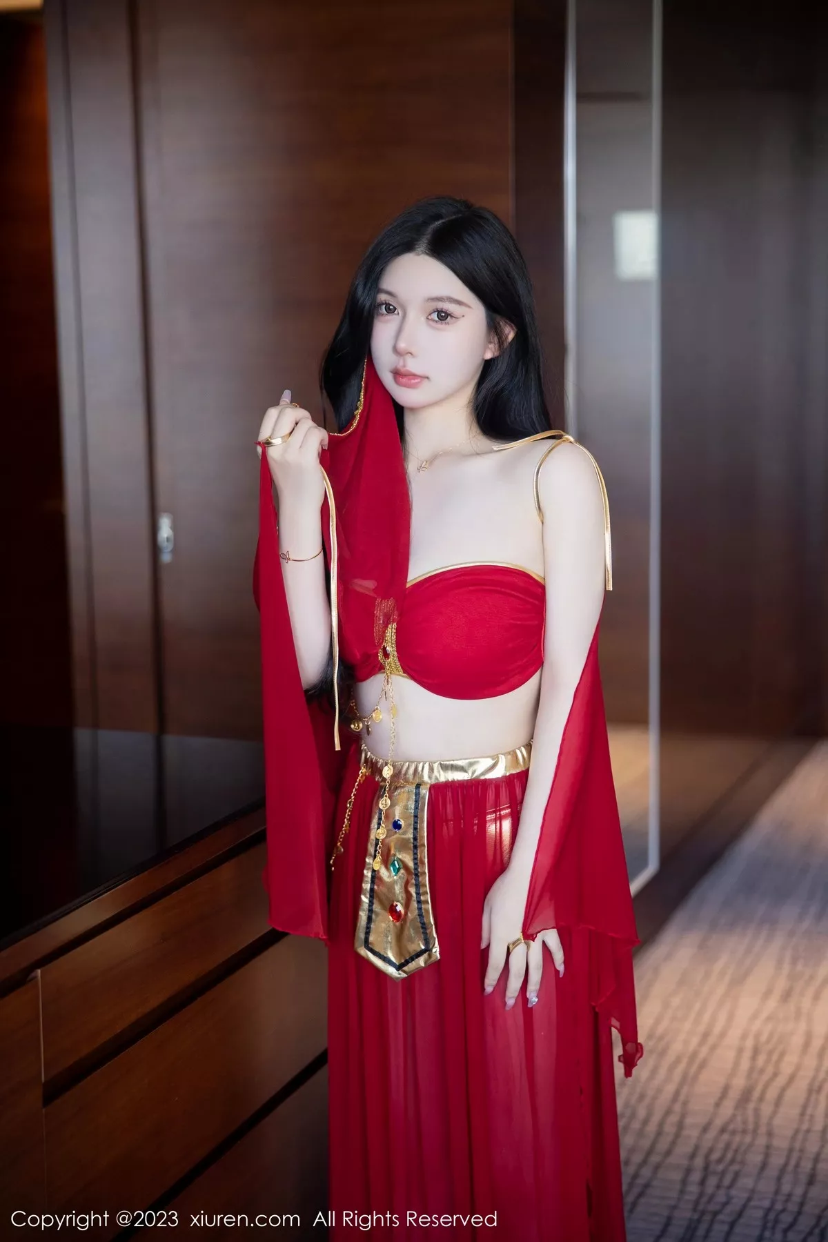 秀人集.com_[XiuRen秀人网]No.6613_模特林珊珊性感红色西域舞娘装扮秀曼妙丰腴身姿迷人诱惑写真84P
