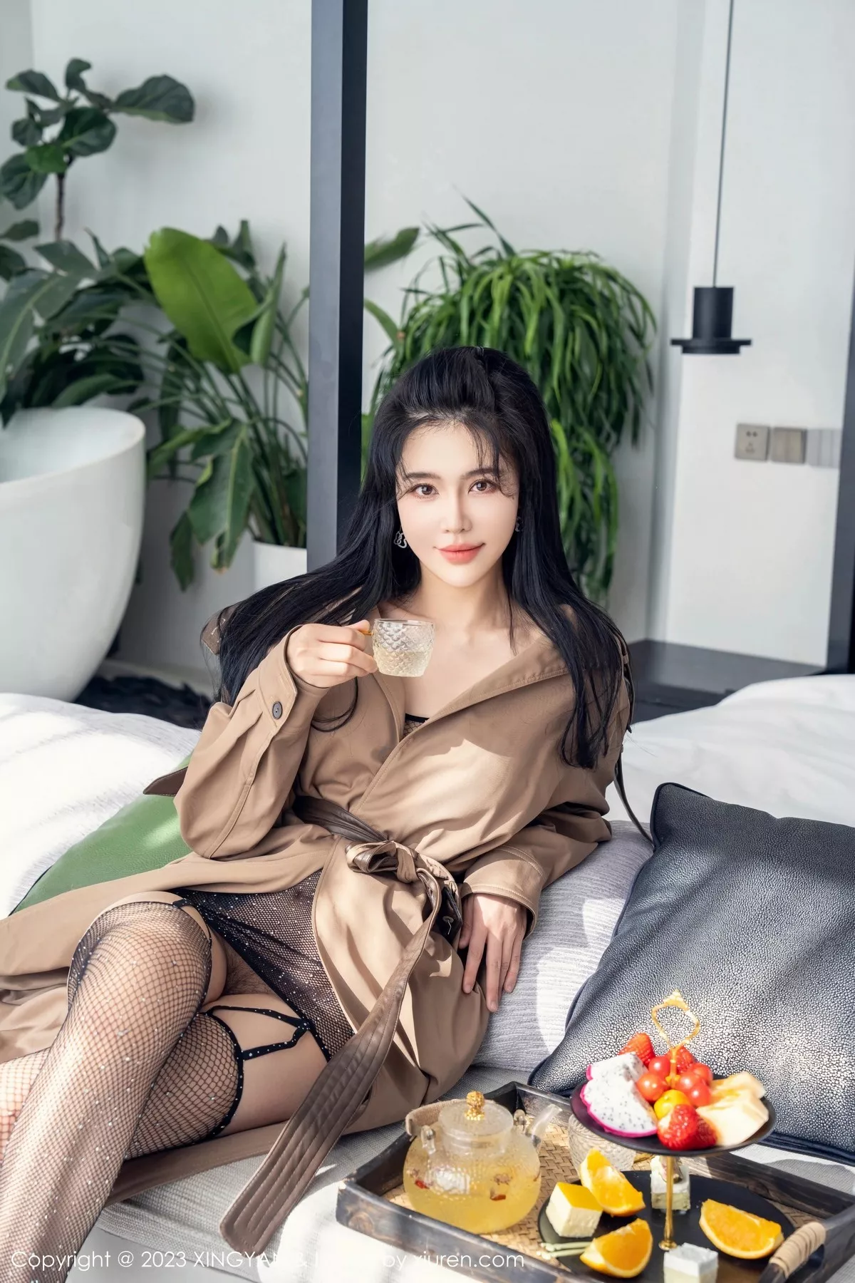 秀人集.com_[XINGYAN星颜社]VOL.192_女神刘钰儿＆李丽莎合集性感轻透黑色情趣服秀惹火身材诱惑写真80P