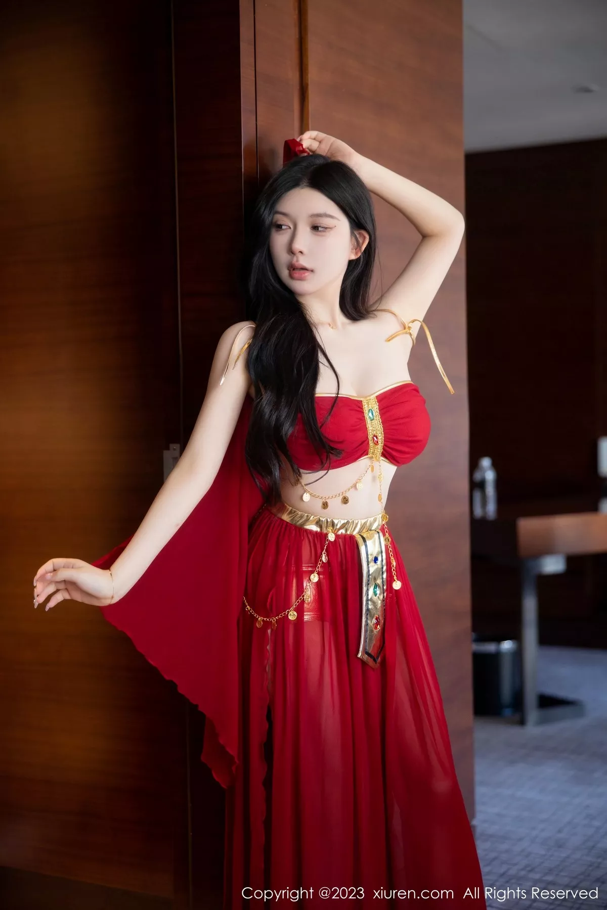 秀人集.com_[XiuRen秀人网]No.6613_模特林珊珊性感红色西域舞娘装扮秀曼妙丰腴身姿迷人诱惑写真84P