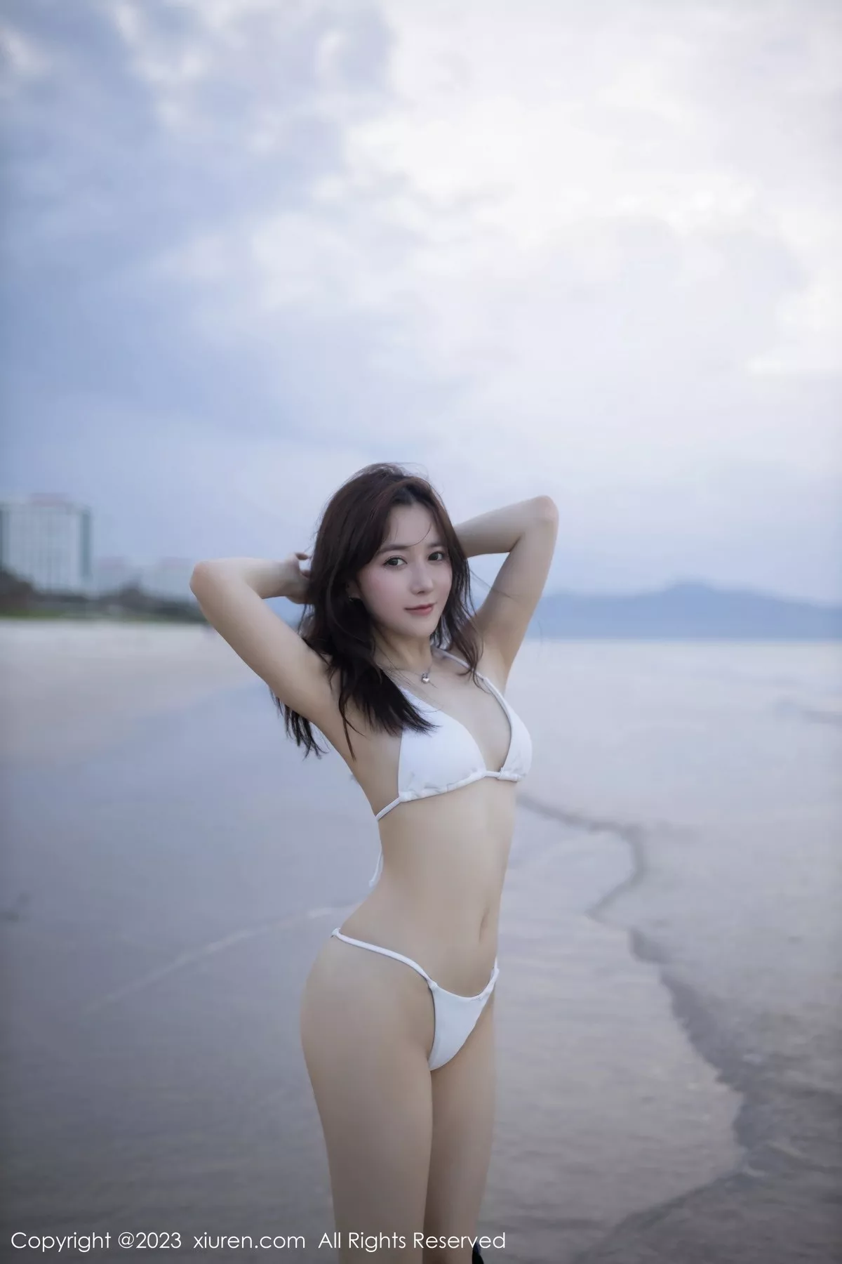 秀人集.com_[XiuRen秀人网]No.6852_模特鱼子酱Fish海边性感白色比基尼服秀婀娜动人身段诱惑写真80P