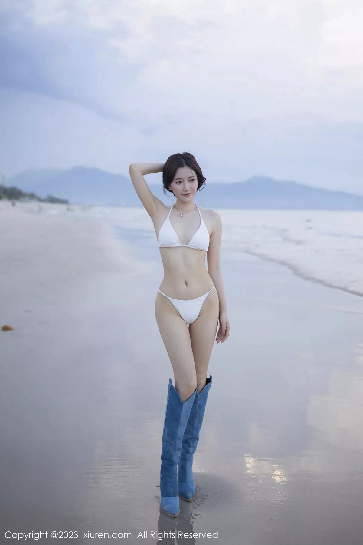秀人集.com_[XiuRen秀人网]No.6852_模特鱼子酱Fish海边性感白色比基尼服秀婀娜动人身段诱惑写真80P
