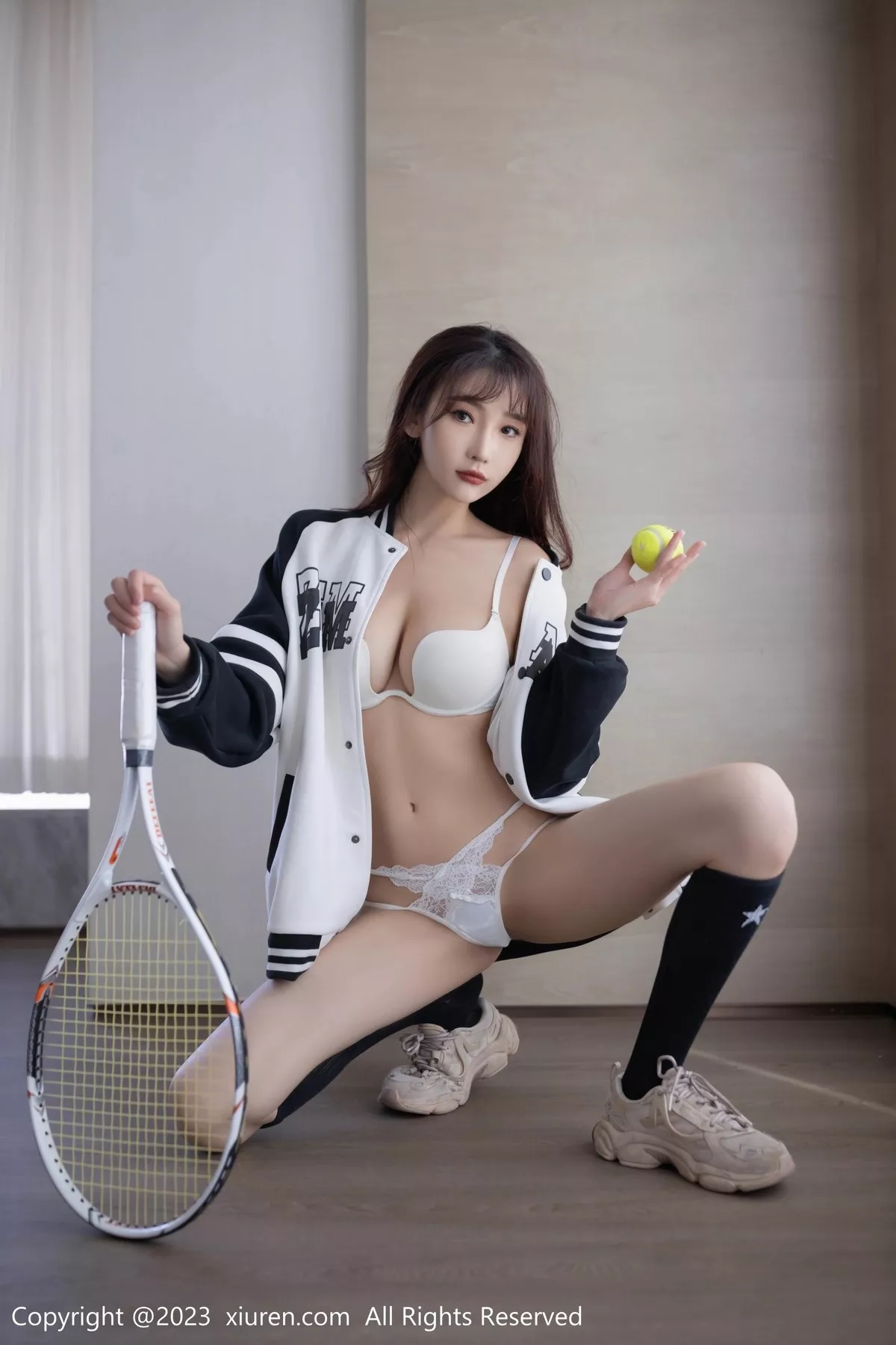 秀人集.com_[XiuRen秀人网]No.6884_模特陆萱萱网球主题简约网球服露白色内衣秀曼妙身姿诱惑写真81P