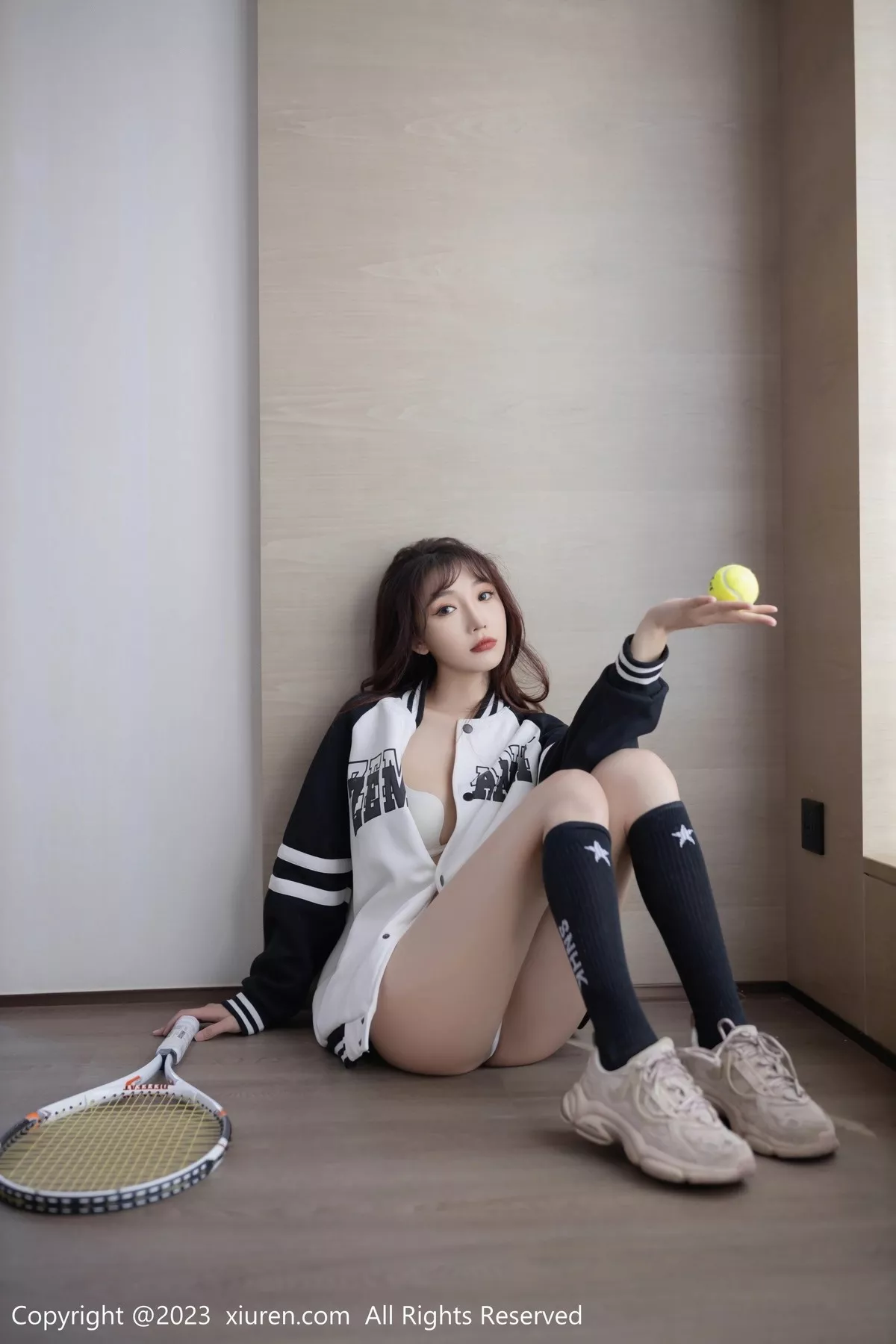秀人集.com_[XiuRen秀人网]No.6884_模特陆萱萱网球主题简约网球服露白色内衣秀曼妙身姿诱惑写真81P