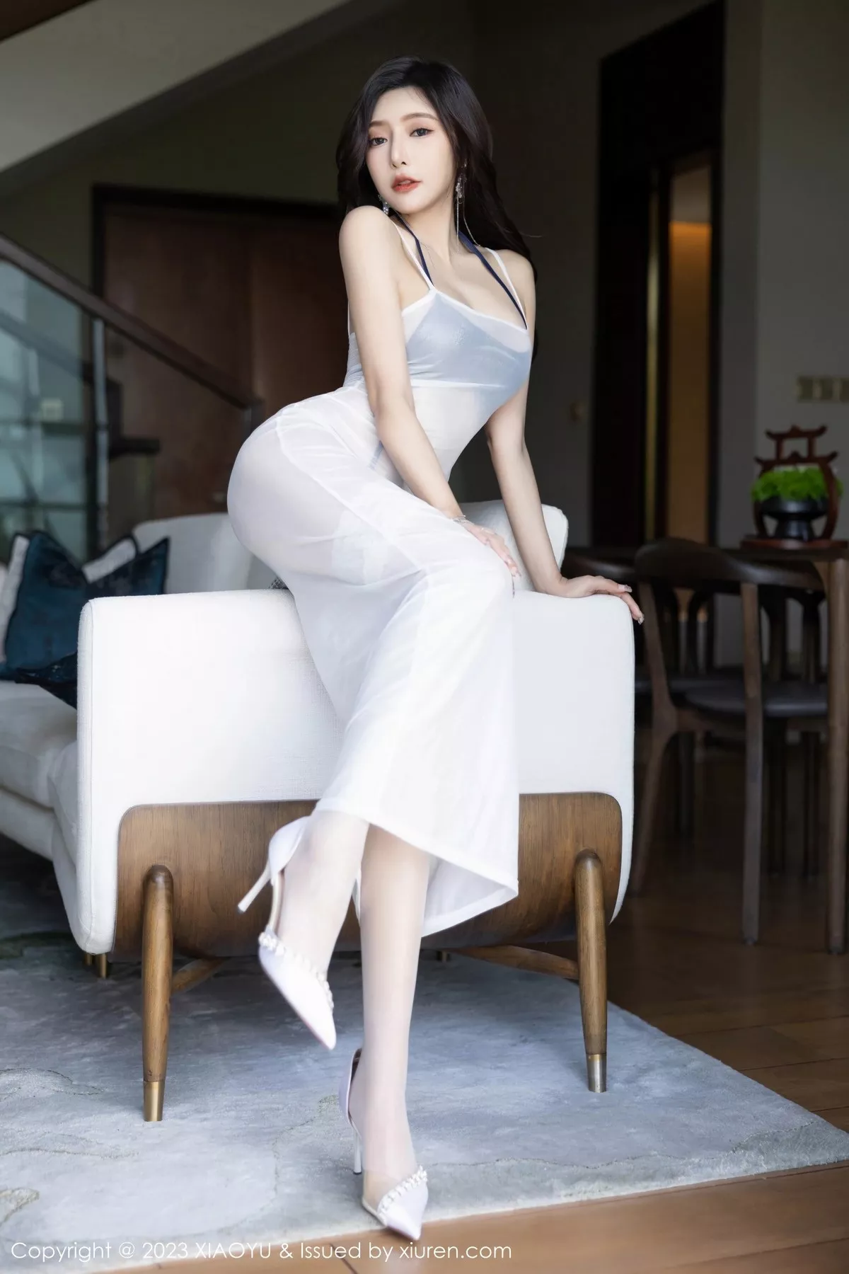 秀人集.com_[XiaoYu画语界]Vol.1052_女神王馨瑶yanni白色轻透连衣裙露情趣内衣秀惹火身材诱惑写真97P