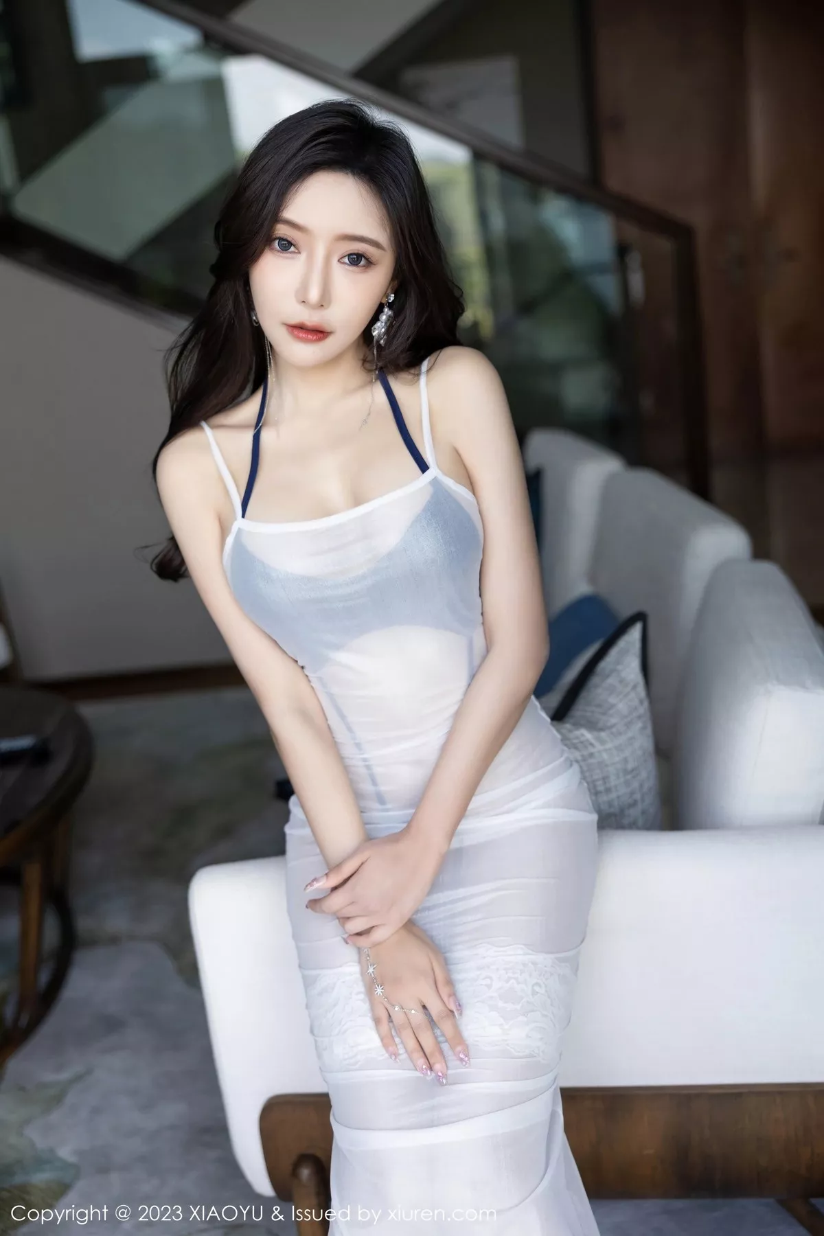 秀人集.com_[XiaoYu画语界]Vol.1052_女神王馨瑶yanni白色轻透连衣裙露情趣内衣秀惹火身材诱惑写真97P