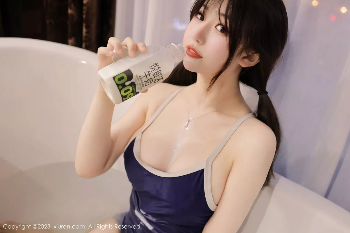 秀人集.com_[XiuRen秀人网]No.6781_新人模特岁小岁浴室蓝色高开叉连体衣湿身秀完美身材诱惑写真74P