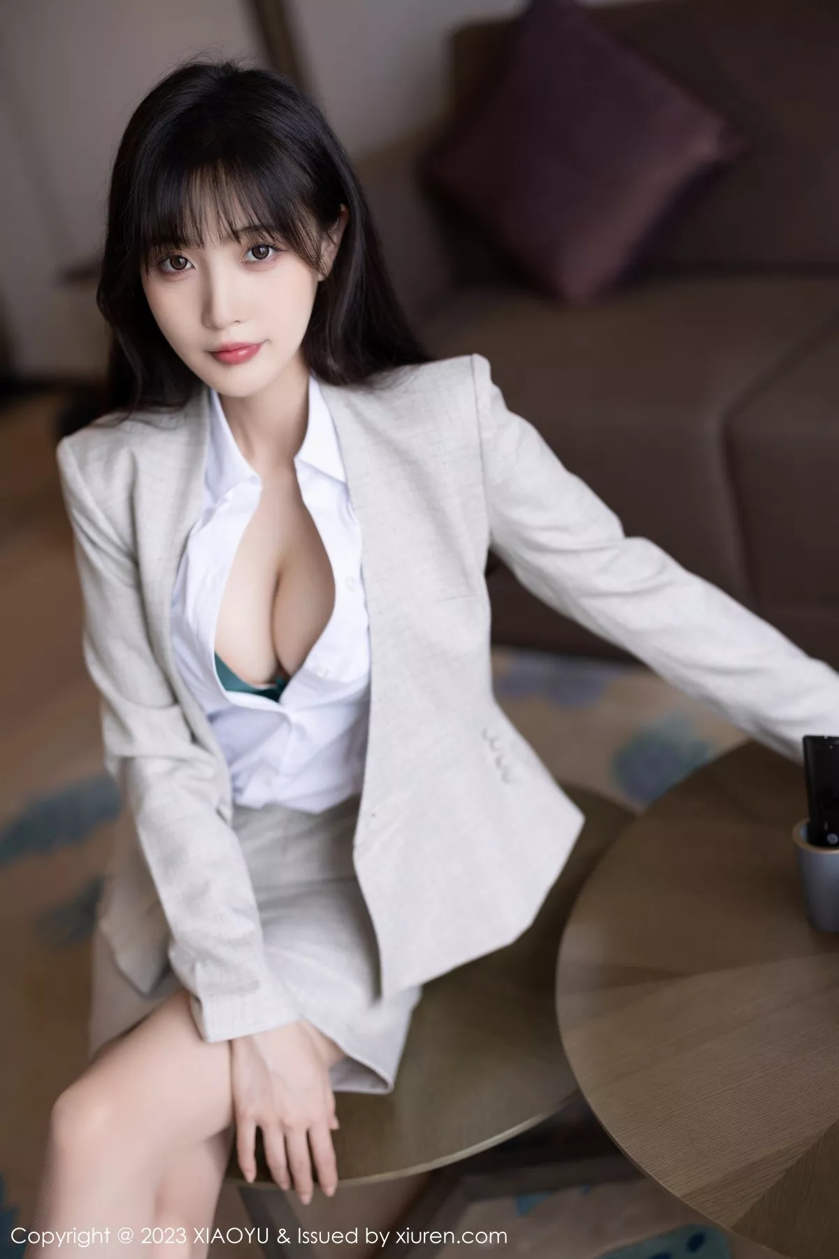 秀人集.com_[XiaoYu画语界]Vol.1034_模特林星阑半脱Ol职业装露性感墨绿色内衣配原色丝袜诱惑写真87P