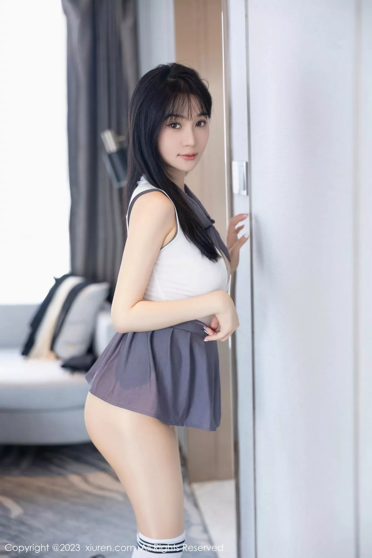 秀人集.com_[XiuRen秀人网]No.6818_模特柚琪Rich性感白色轻透高叉连体衣配超薄肉丝惹火诱惑写真98P