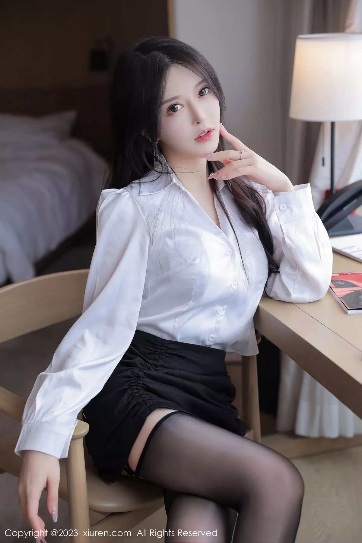 秀人集.com_[XiuRen秀人网]No.6824_模特玉兔miki性感白T配黑色短裙露黑色蕾丝内衣完美诱惑写真90P