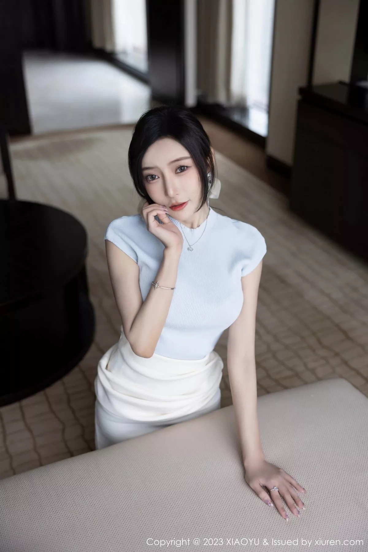 秀人集.com_[XiaoYu画语界]Vol.1059_女神王馨瑶yanni淡粉色内衣配超薄无内肉丝秀惹火身材诱惑写真84P