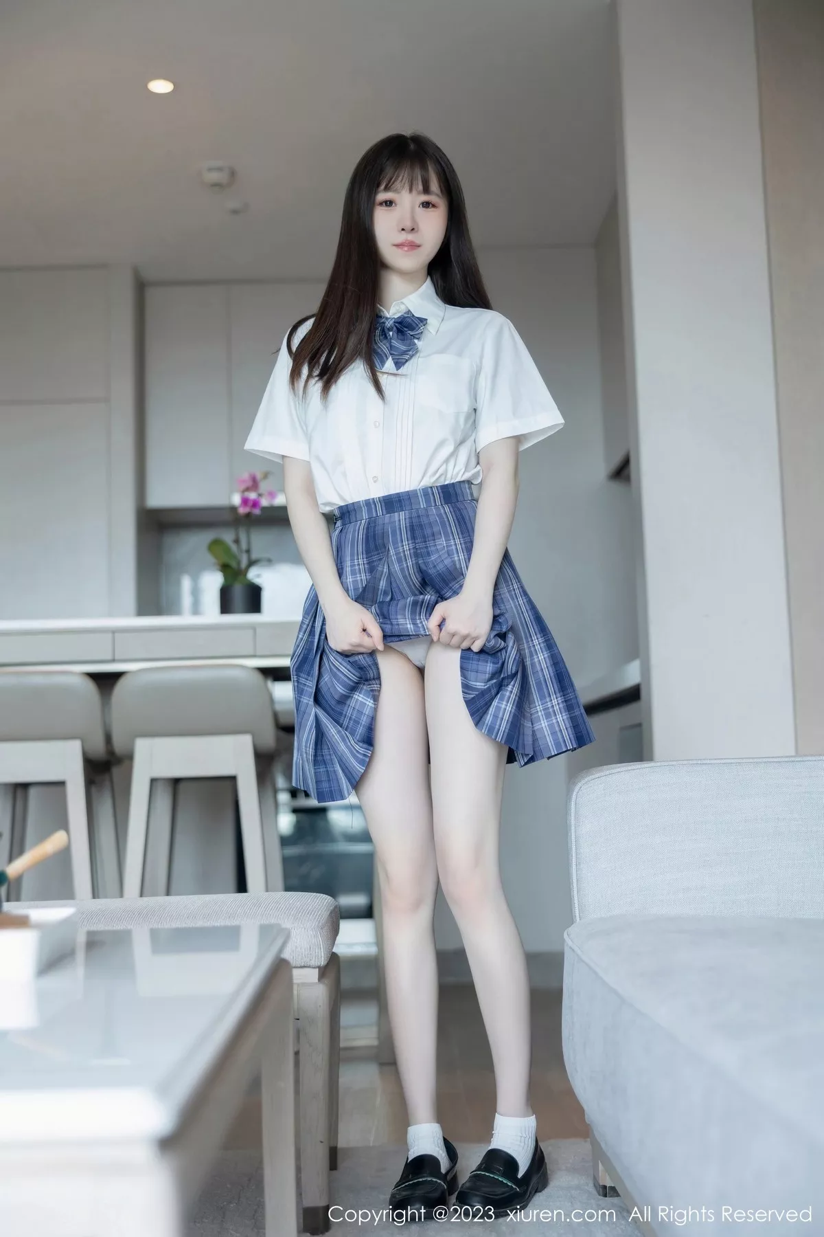 秀人集.com_[XiuRen秀人网]No.6993_模特林悠悠白色上衣配格子短裙露浅色内衣秀曼妙身姿诱惑写真103P