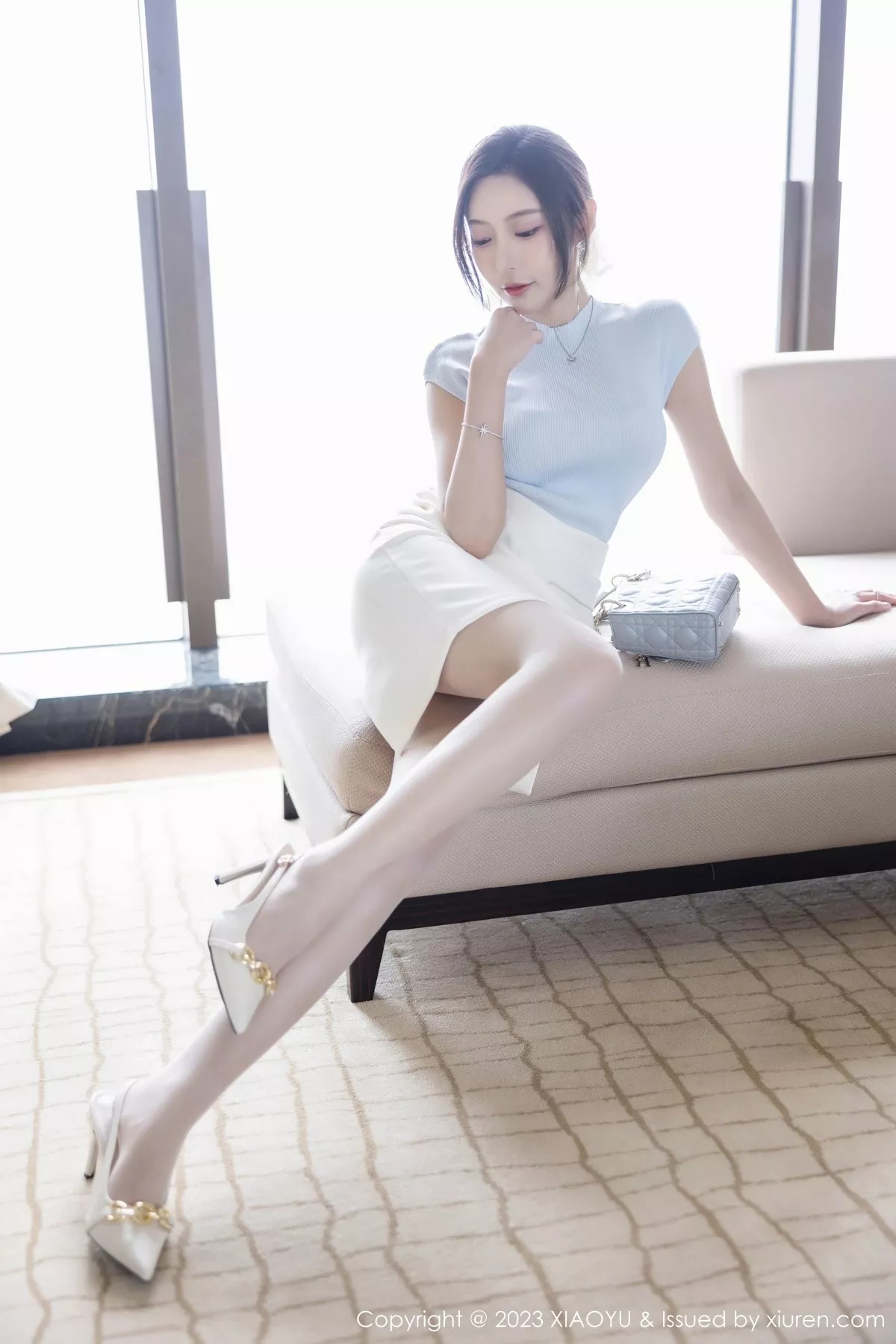 秀人集.com_[XiaoYu画语界]Vol.1059_女神王馨瑶yanni淡粉色内衣配超薄无内肉丝秀惹火身材诱惑写真84P