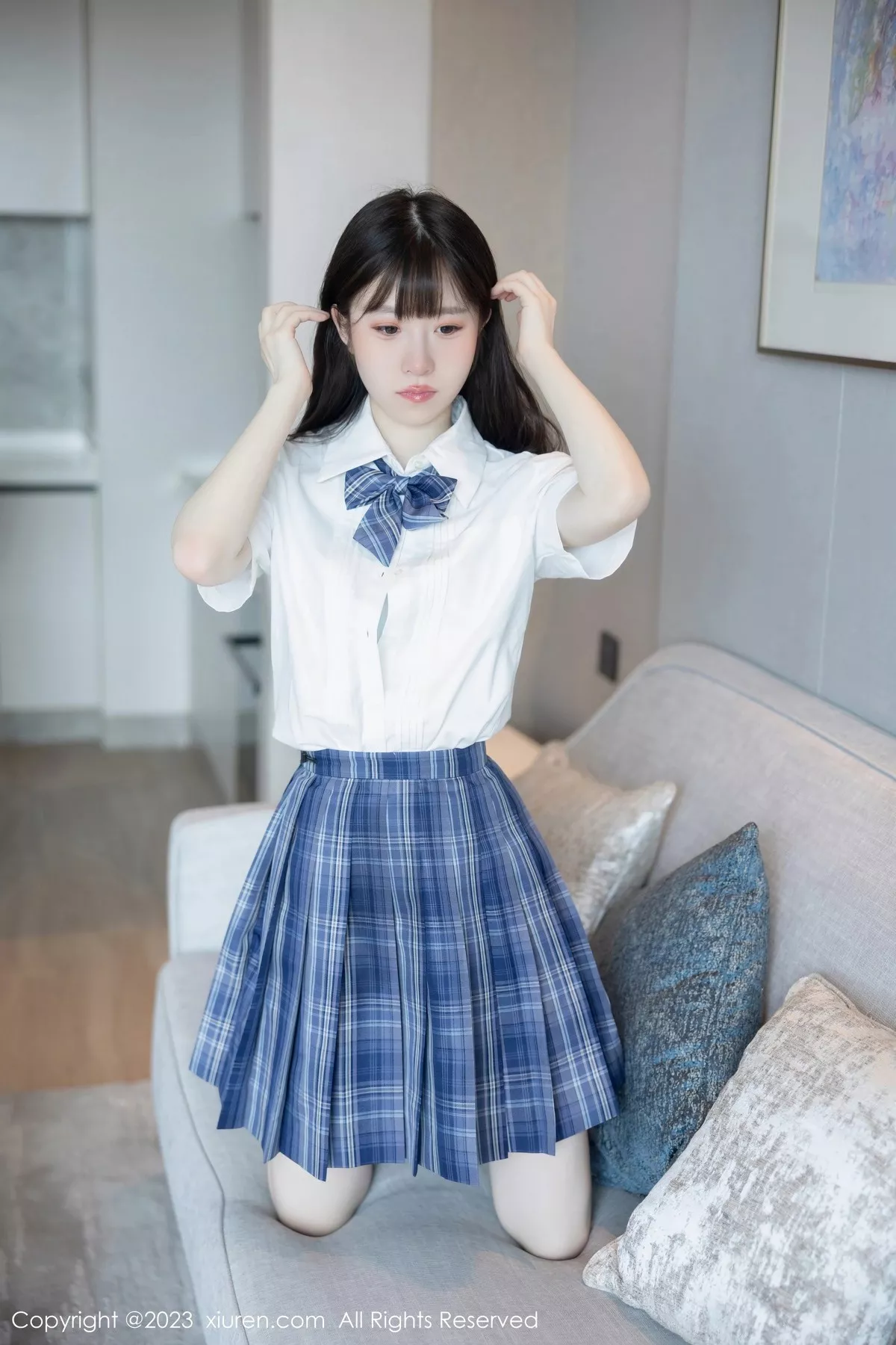 秀人集.com_[XiuRen秀人网]No.6993_模特林悠悠白色上衣配格子短裙露浅色内衣秀曼妙身姿诱惑写真103P