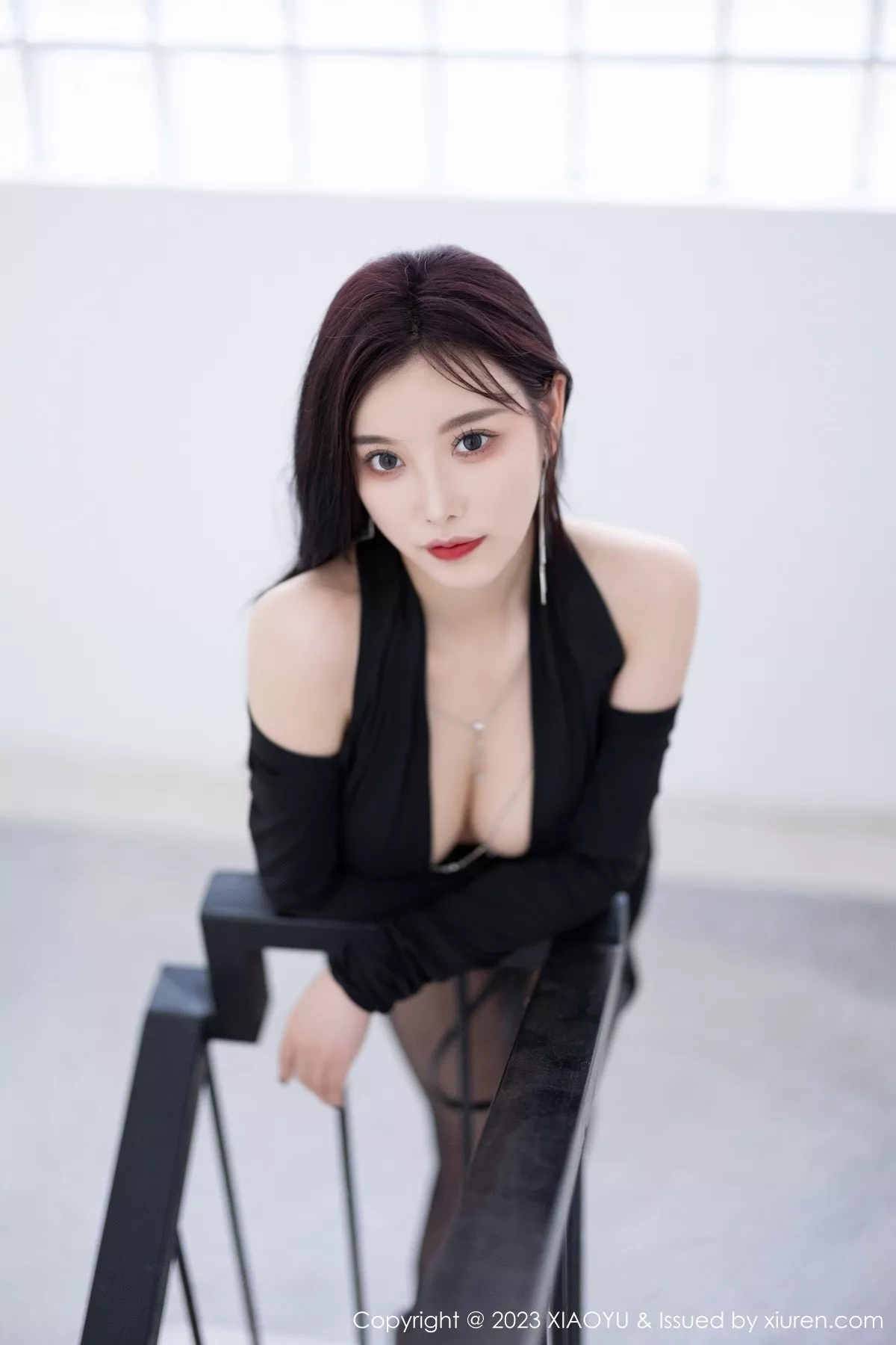 秀人集.com_[XiaoYu画语界]Vol.1060_女神杨晨晨Yome性感黑色连衣短裙露黑色轻透内衣迷人诱惑写真90P