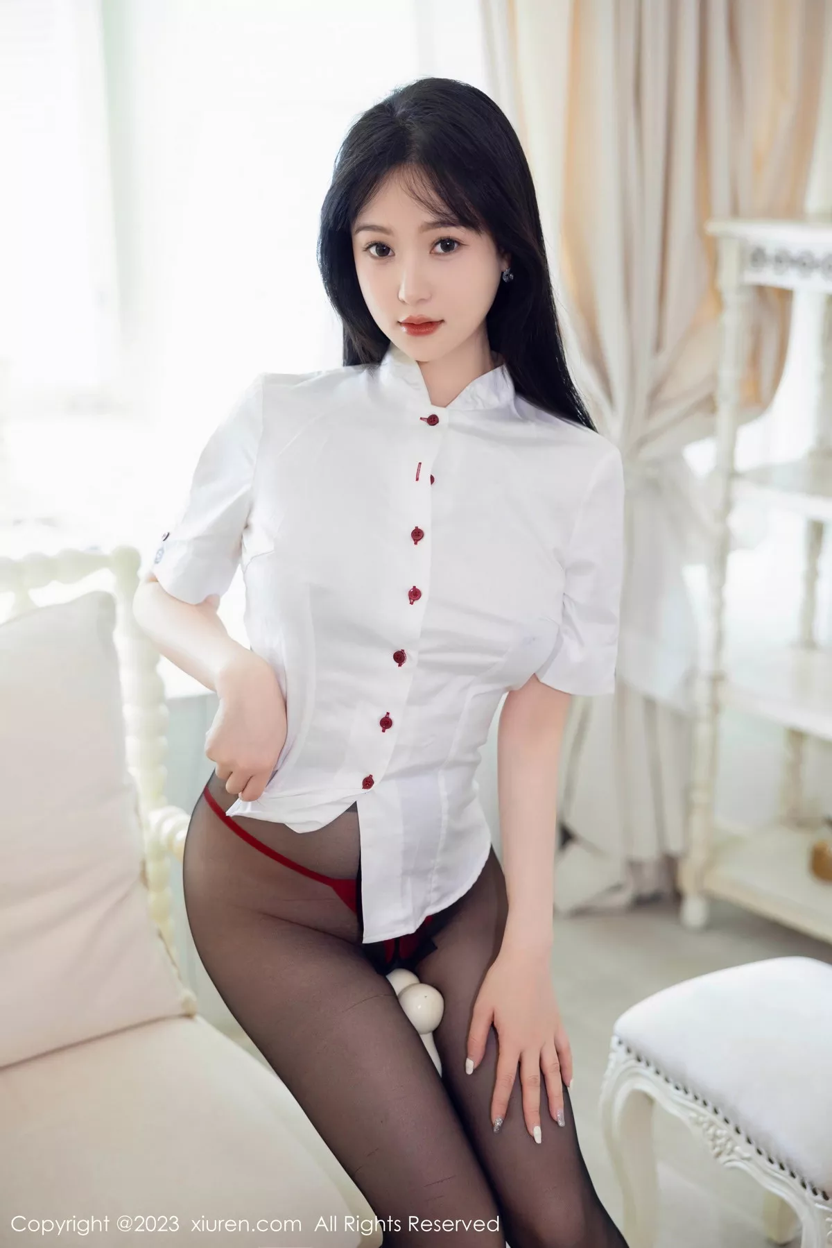 秀人集.com_[XiuRen秀人网]No.7037_模特柚琪Rich私房半脱露红色内衣配黑丝袜秀翘臀美腿诱惑写真92P