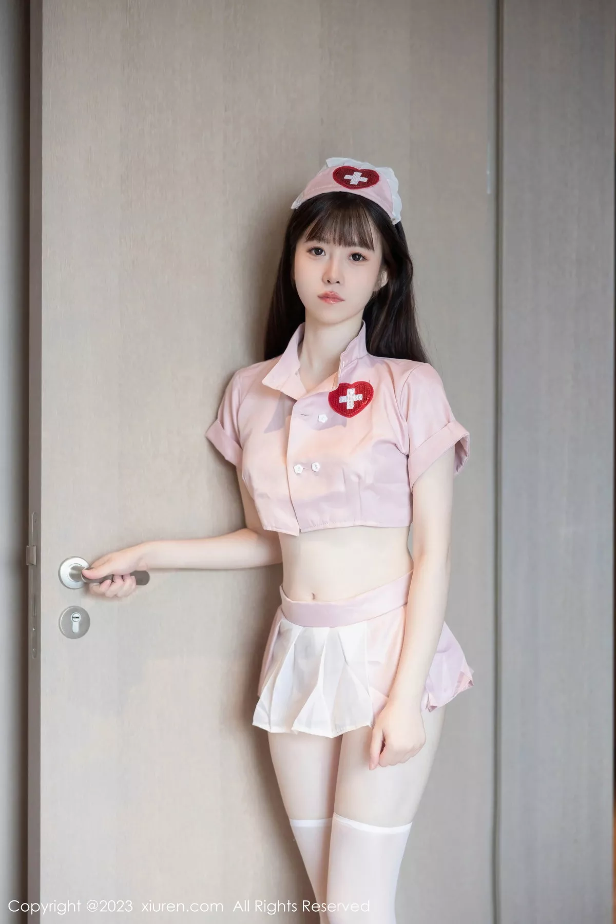 秀人集.com_[XiuRen秀人网]No.7090_模特林悠悠性感粉色情趣护士服配白色丝袜秀曼妙身姿诱惑写真79P