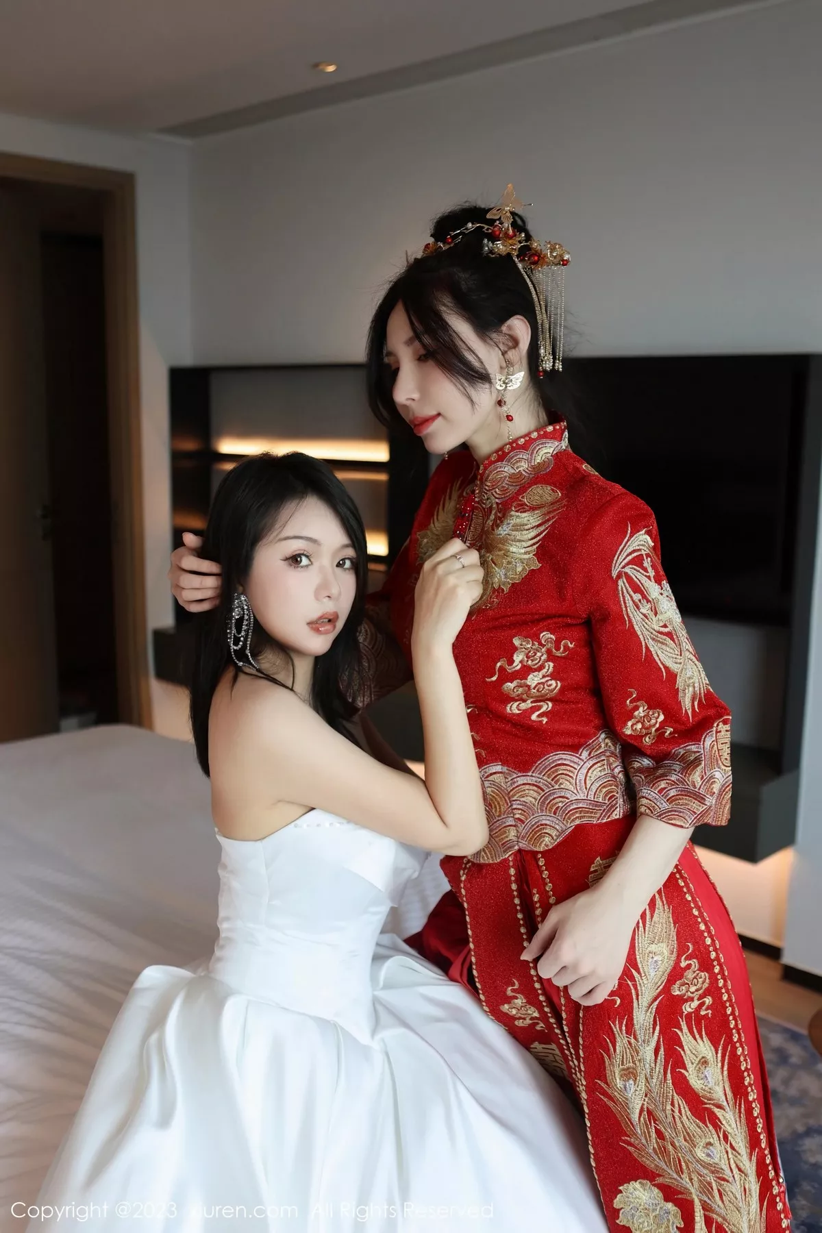 秀人集.com_[XiuRen秀人网]No.6957_模特合集王曼柔私房性感内衣配原色丝袜秀曼妙身姿诱惑写真85P