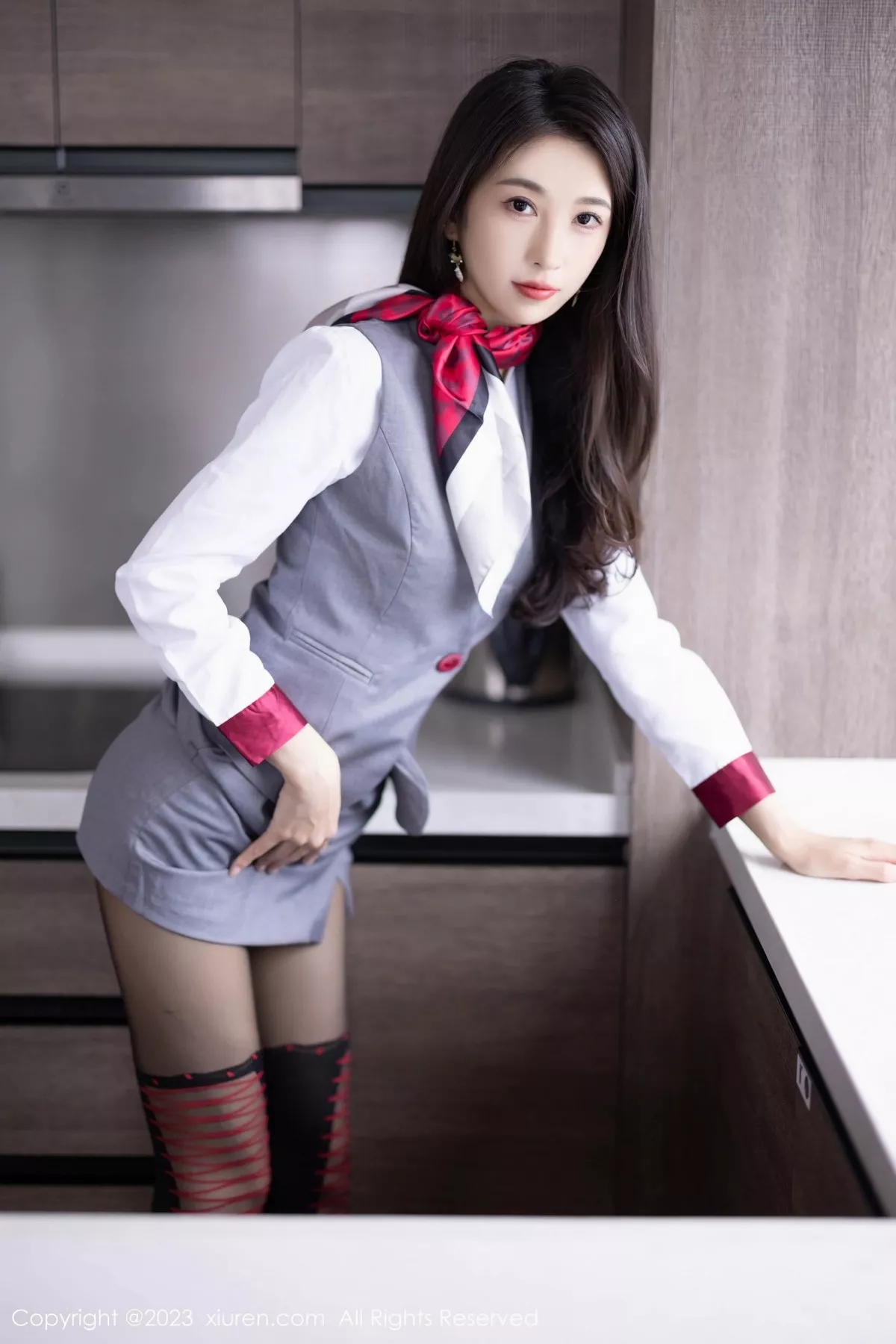 秀人集.com_[XiuRen秀人网]No.6967_模特林乐一性感灰色制服露黑色轻透连体衣秀曼妙身姿诱惑写真87P