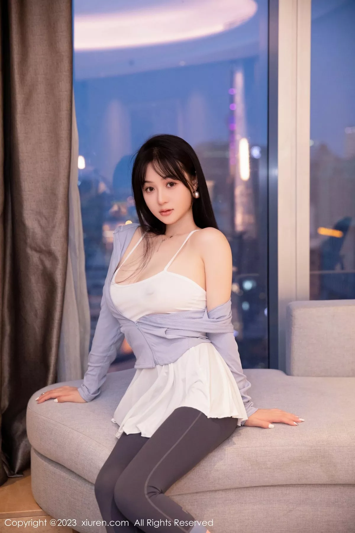 秀人集.com_[XiuRen秀人网]No.6968_模特柚琪Rich浴室场景性感白色轻透吊带服秀丰满身材诱惑写真83P
