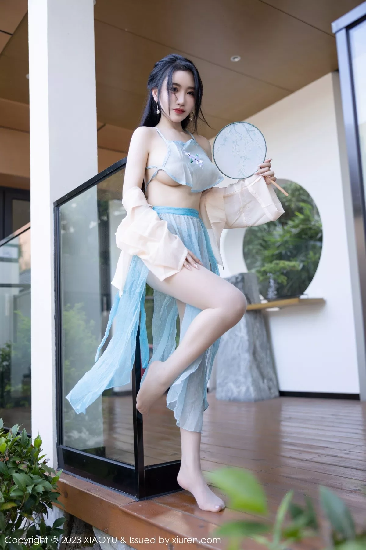 秀人集.com_[XiaoYu画语界]Vol.1057_女神Cherry樱桃酱淡蓝古装服饰配超薄肉丝秀惹火身材诱惑写真81P
