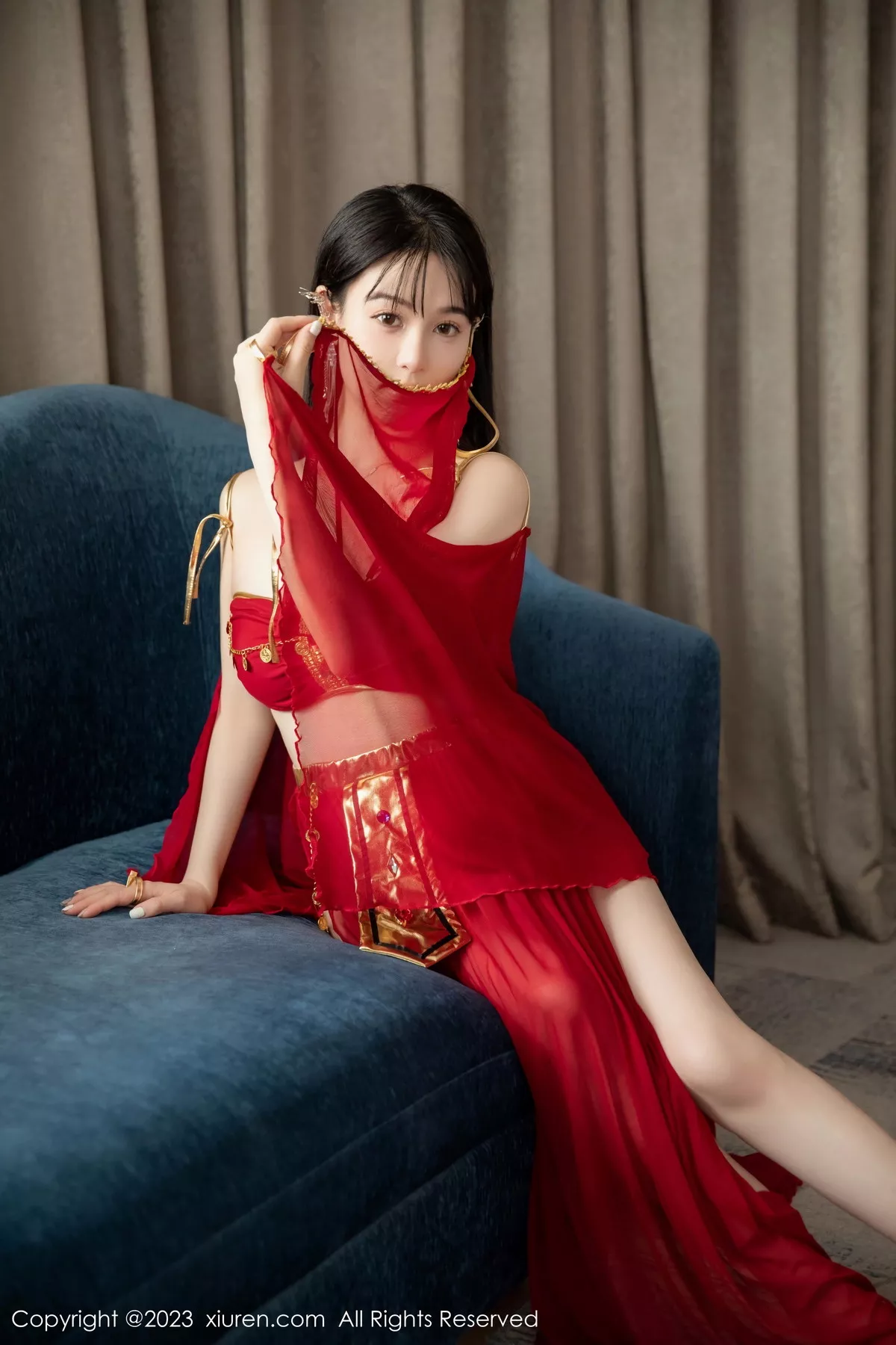 秀人集.com_[XiuRen秀人网]No.7103_模特柚琪Rich私房脱性感红色西域舞服秀曼妙身姿撩人诱惑写真74P