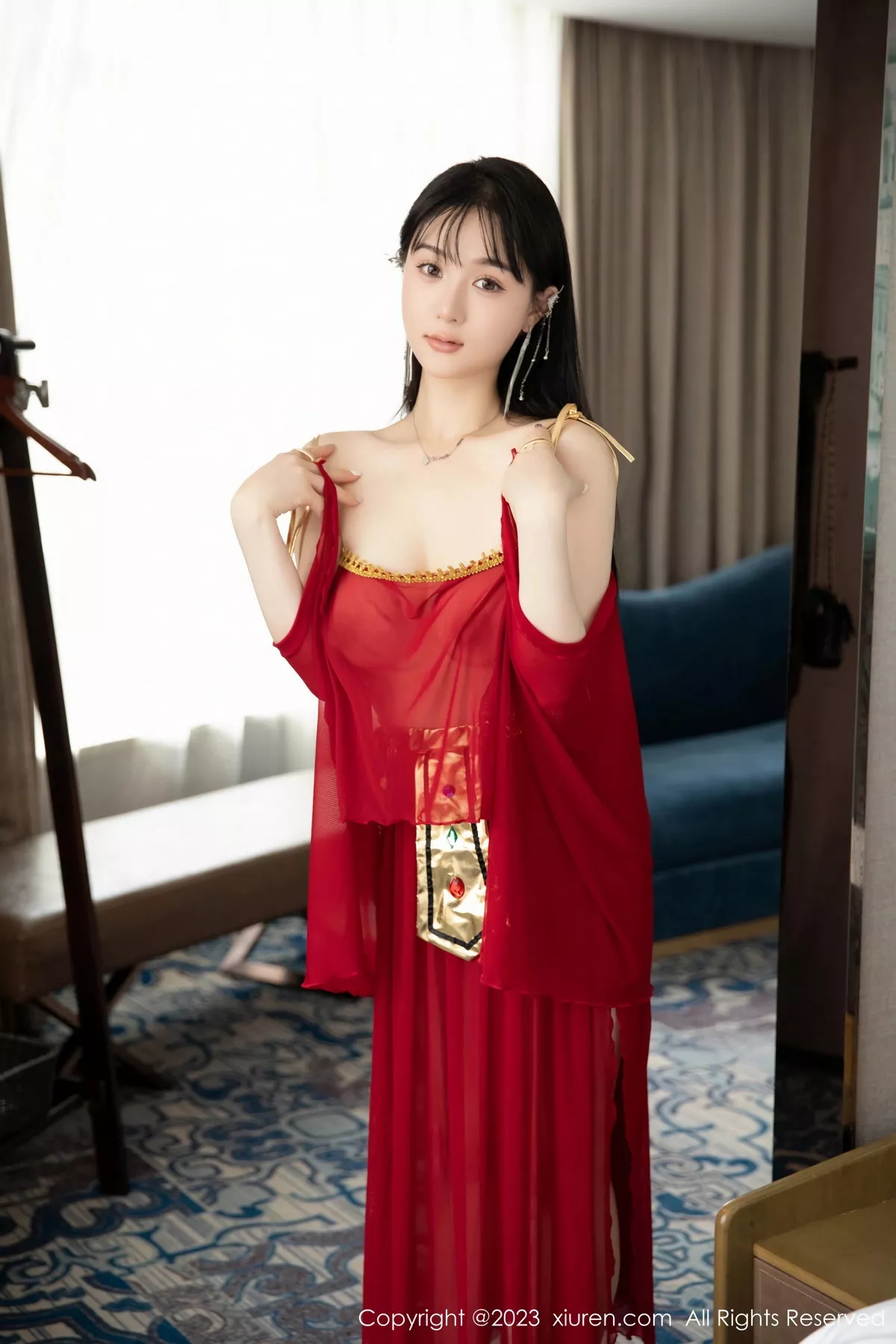 秀人集.com_[XiuRen秀人网]No.7103_模特柚琪Rich私房脱性感红色西域舞服秀曼妙身姿撩人诱惑写真74P