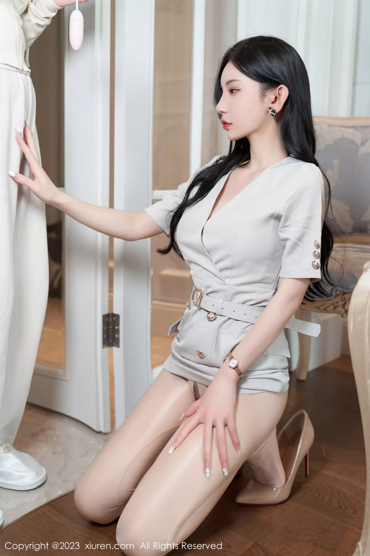 秀人集.com_[XiuRen秀人网]No.7157_女神周于希Sally办公室剧情肉色薄透连体衣秀火辣身材诱惑写真100P