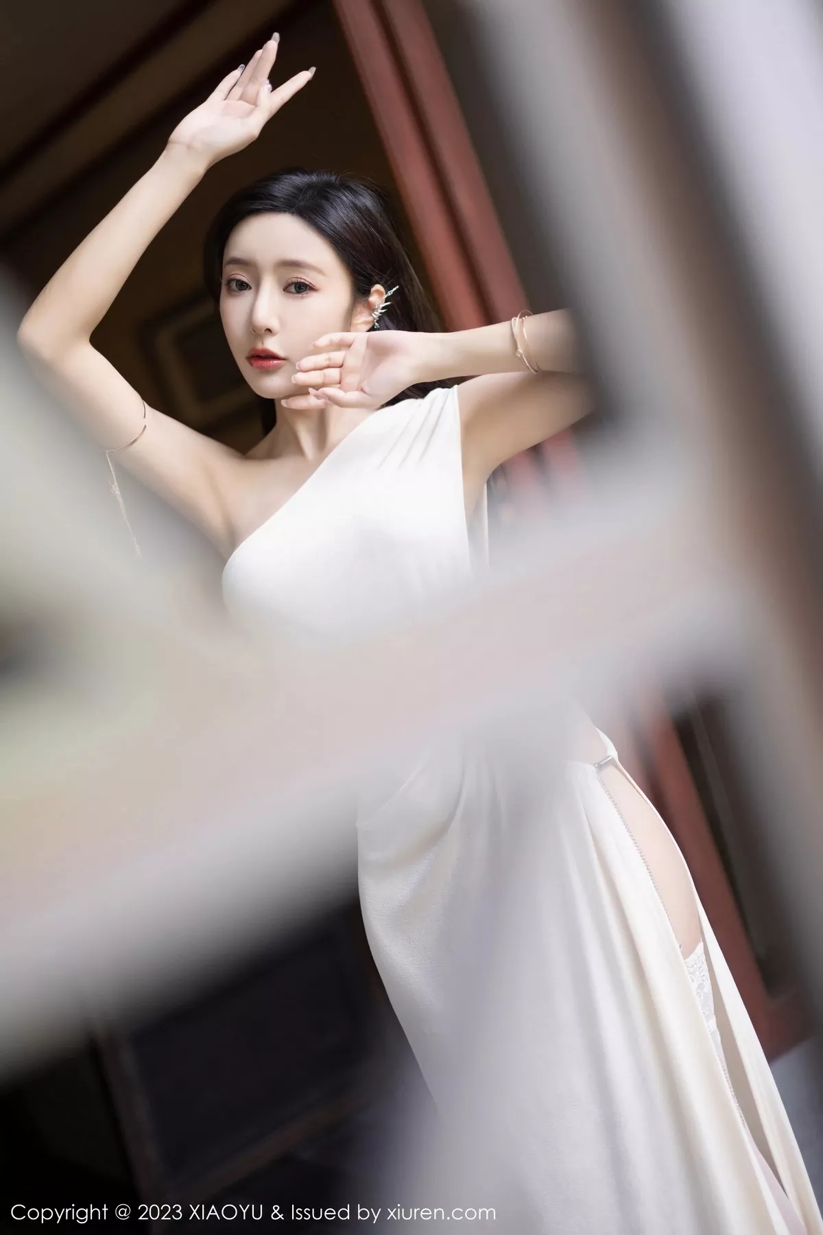 秀人集.com_[XiaoYu画语界]Vol.1082_女神王馨瑶yanni白色连衣裙露黑色情趣内衣秀惹火身材诱惑写真86P
