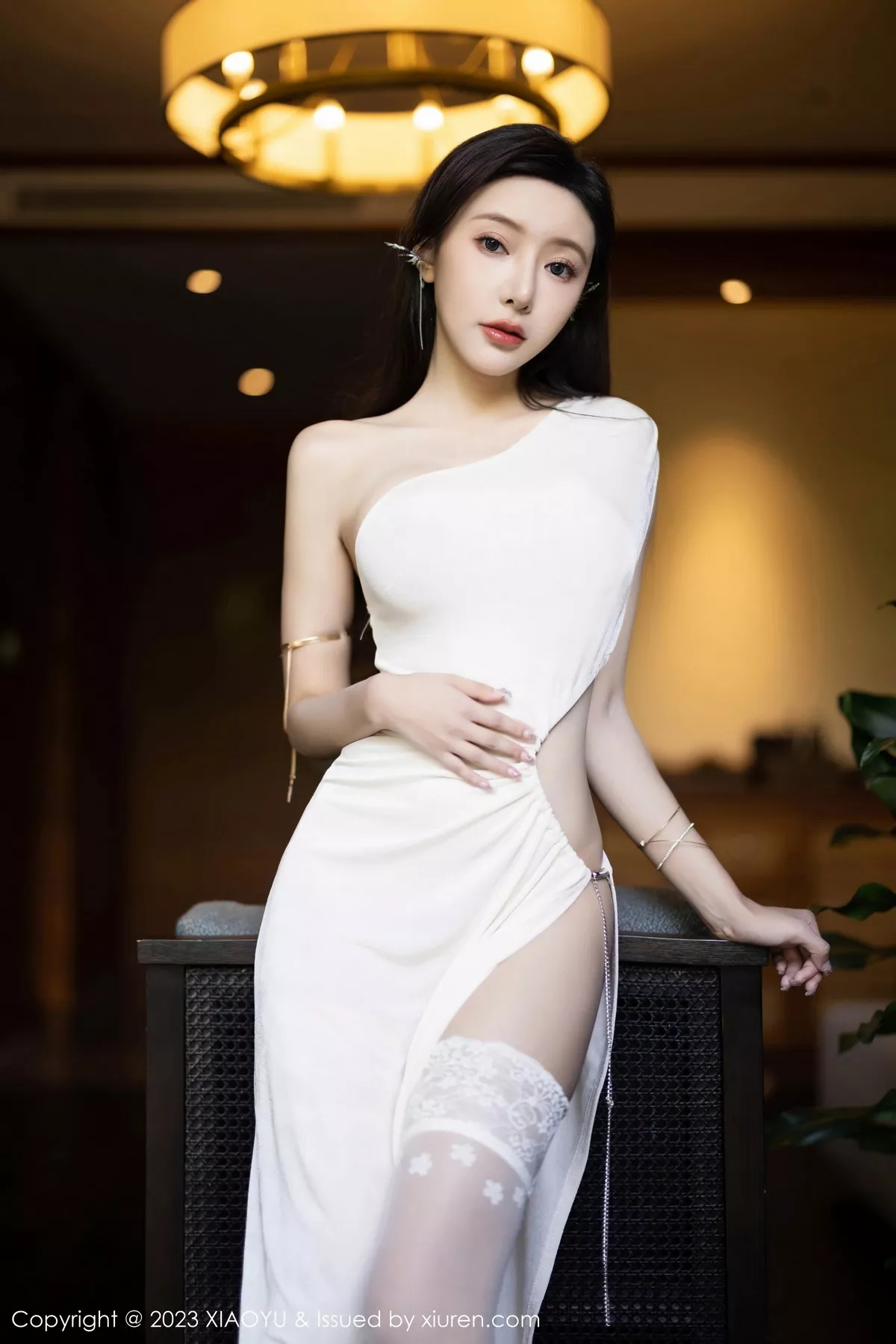 秀人集.com_[XiaoYu画语界]Vol.1082_女神王馨瑶yanni白色连衣裙露黑色情趣内衣秀惹火身材诱惑写真86P