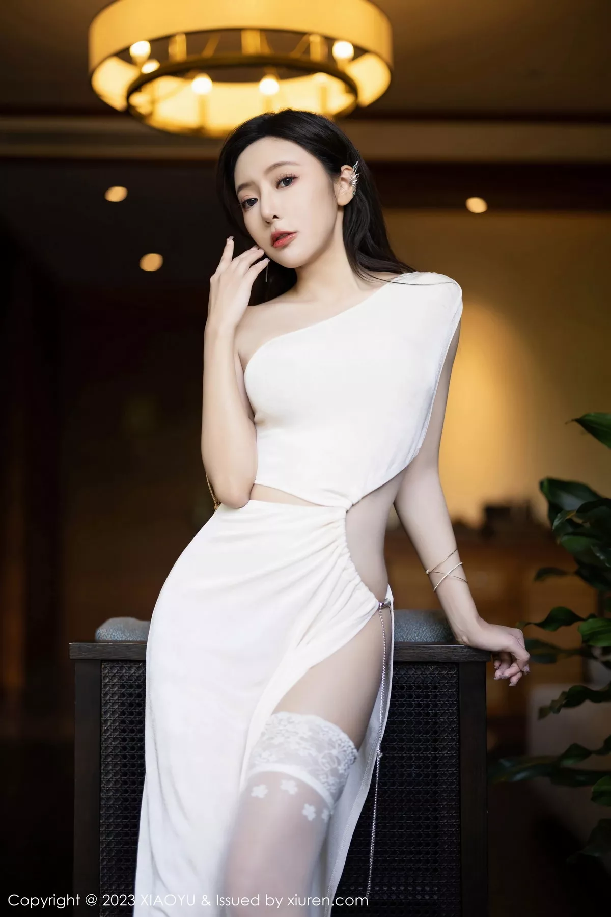 秀人集.com_[XiaoYu画语界]Vol.1082_女神王馨瑶yanni白色连衣裙露黑色情趣内衣秀惹火身材诱惑写真86P