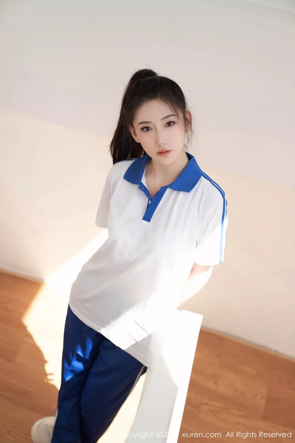 秀人集.com_[XiuRen秀人网]No.7110_模特沈青黛脱性感学生制服露白色蕾丝内衣秀完美身材诱惑写真107P