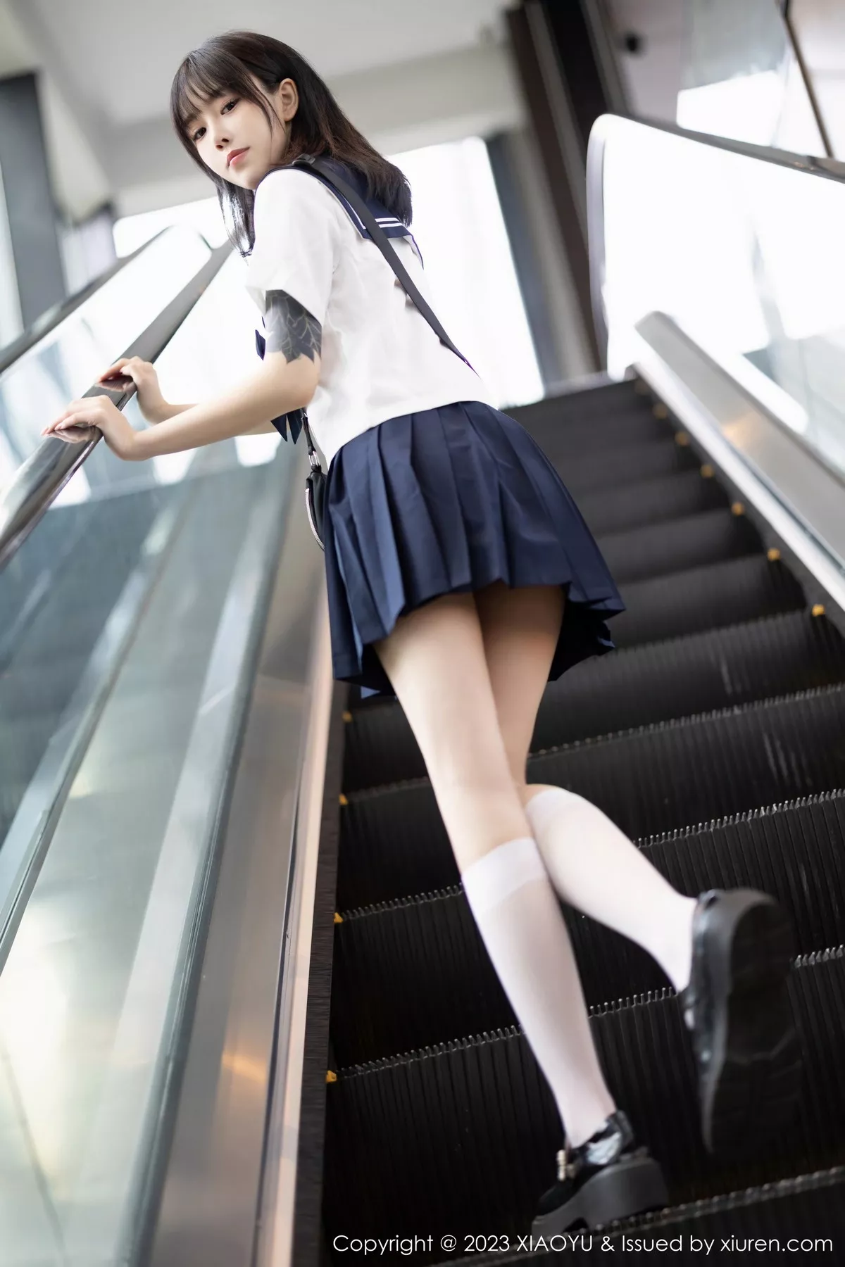 秀人集.com_[XiaoYu画语界]Vol.1087_模特奶瓶性感白色学妹服饰露白色情趣内衣秀曼妙身姿诱惑写真88P