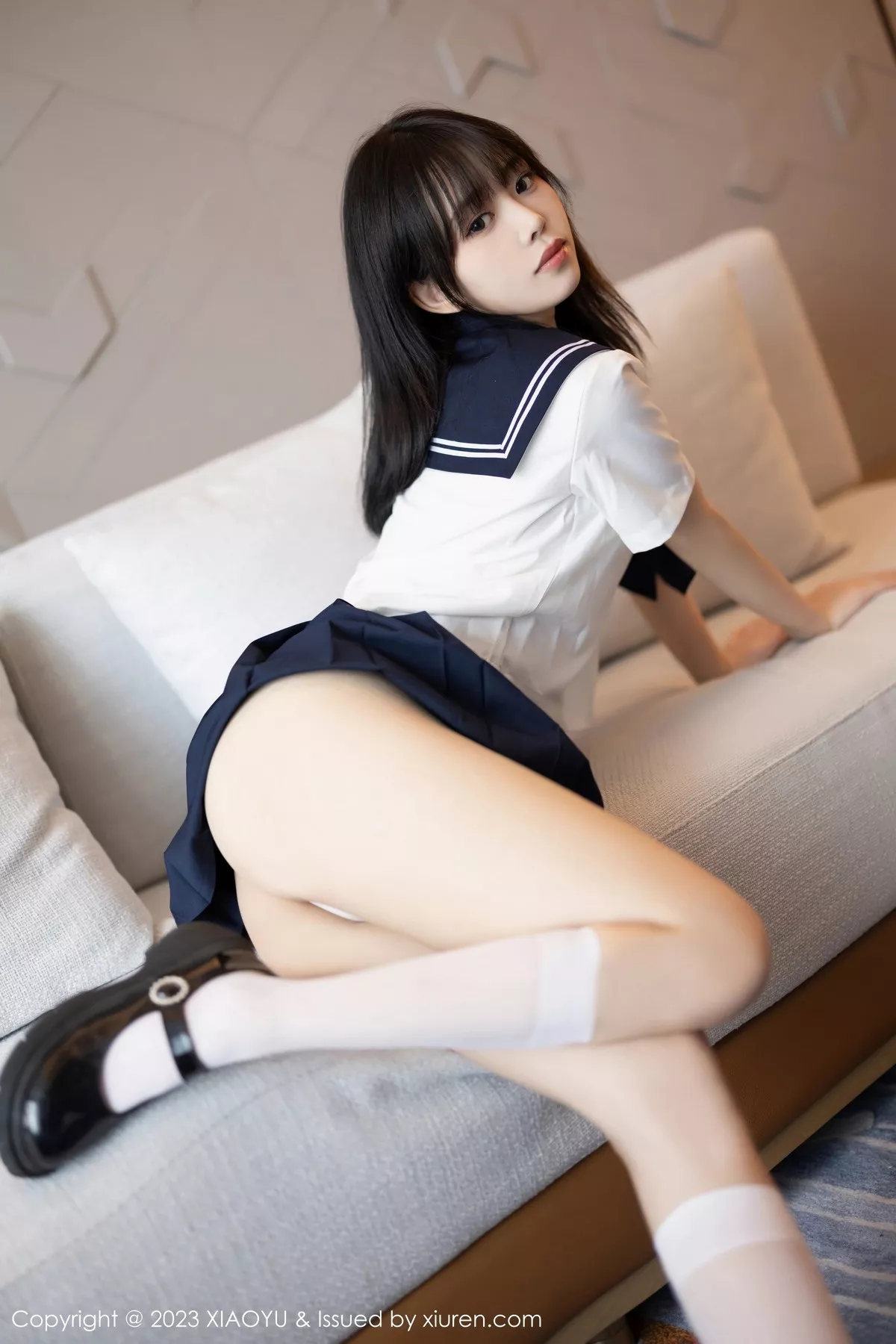 秀人集.com_[XiaoYu画语界]Vol.1087_模特奶瓶性感白色学妹服饰露白色情趣内衣秀曼妙身姿诱惑写真88P