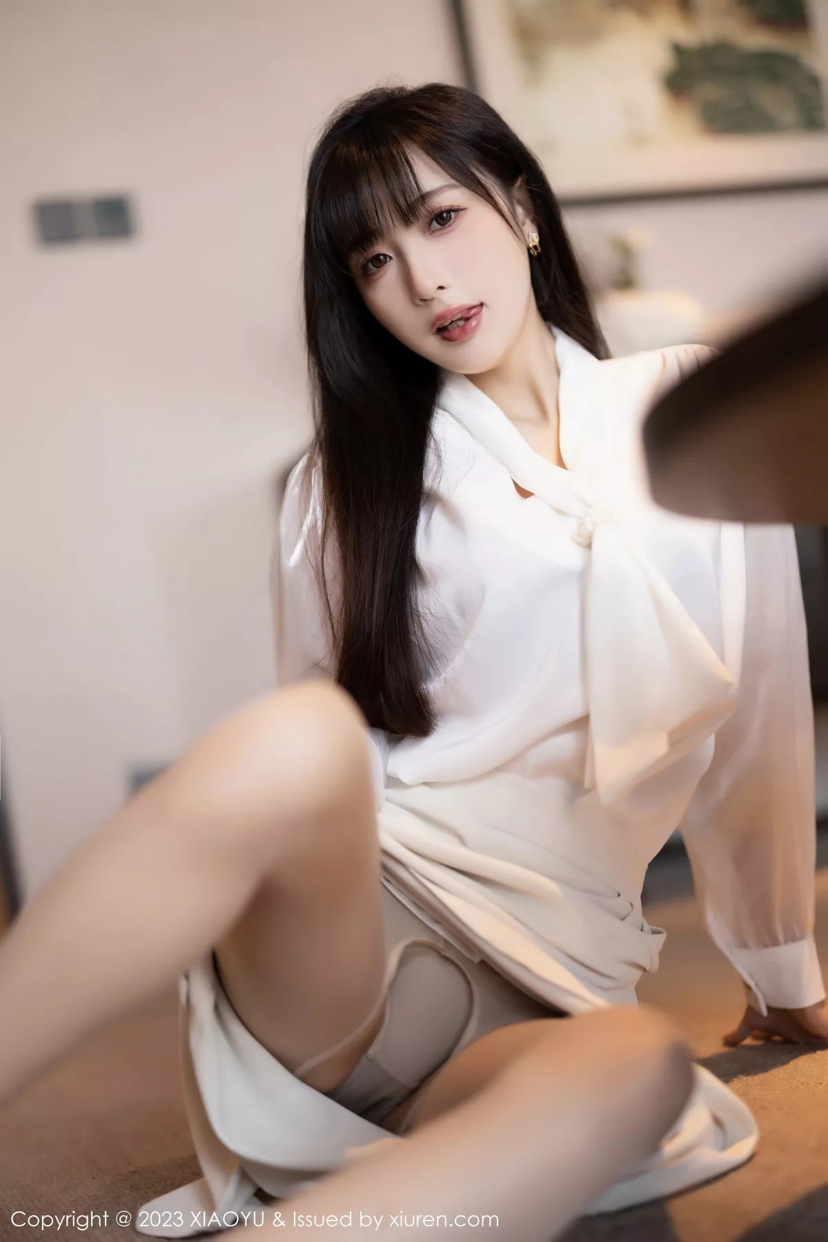 秀人集.com_[XiaoYu画语界]Vol.1088_模特林星阑性感白色连衣裙露浅色内衣配超薄肉丝妩媚迷人写真91P