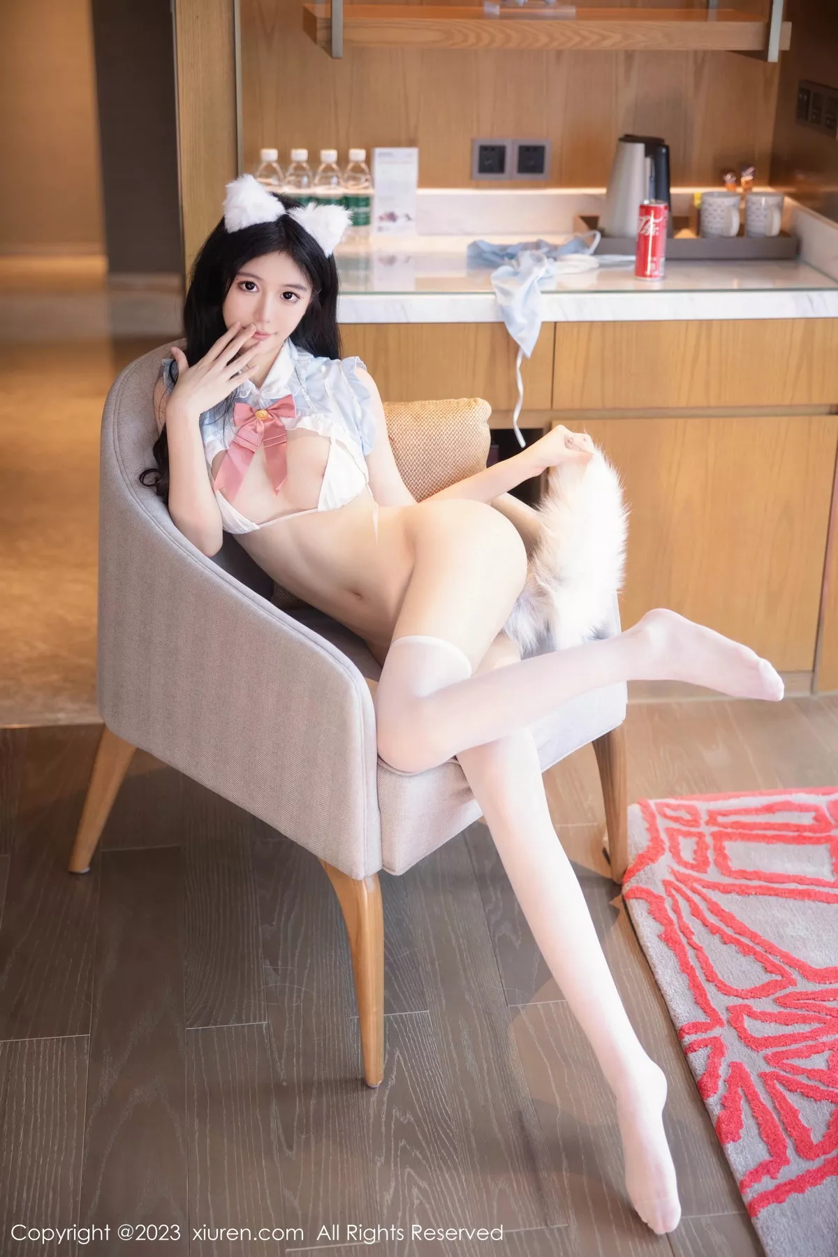 秀人集.com_[XiuRen秀人网]No.7134_模特幼幼性感淡蓝色卡哇伊服露白色内衣配白丝袜迷人诱惑写真94P
