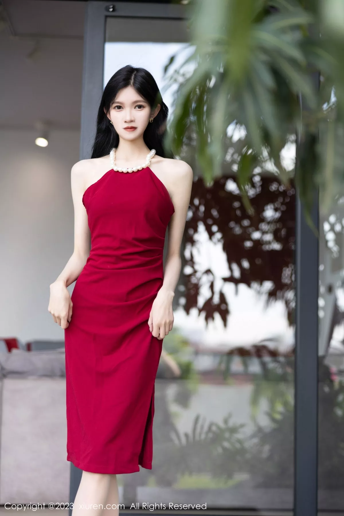 秀人集.com_[XiuRen秀人网]No.7352_模特程程程性感红色连衣裙+黑色蕾丝情趣服秀苗条身姿诱惑写真80P