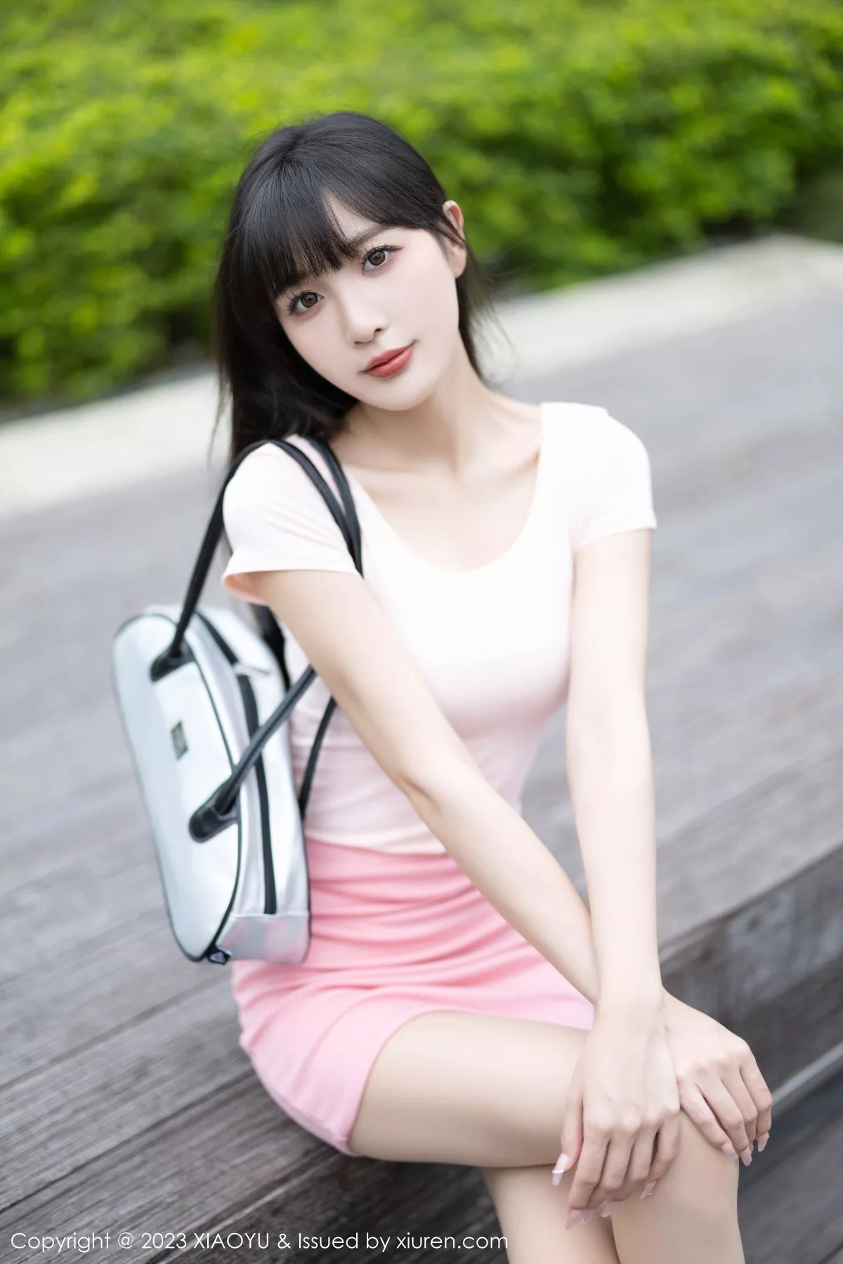 秀人集.com_[XiaoYu画语界]Vol.1112_模特林星阑浅粉色上衣配粉短裙露性感内衣配开档肉丝诱惑写真83P