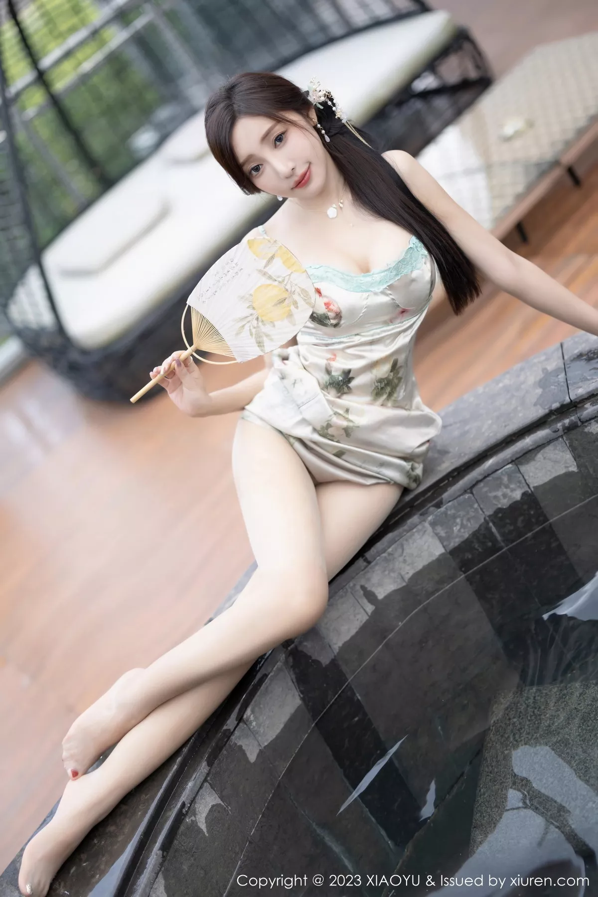秀人集.com_[XiaoYu画语界]Vol.1097_女神王馨瑶yanni性感浅色吊带长裙+粉色情趣旗袍完美诱惑写真83P