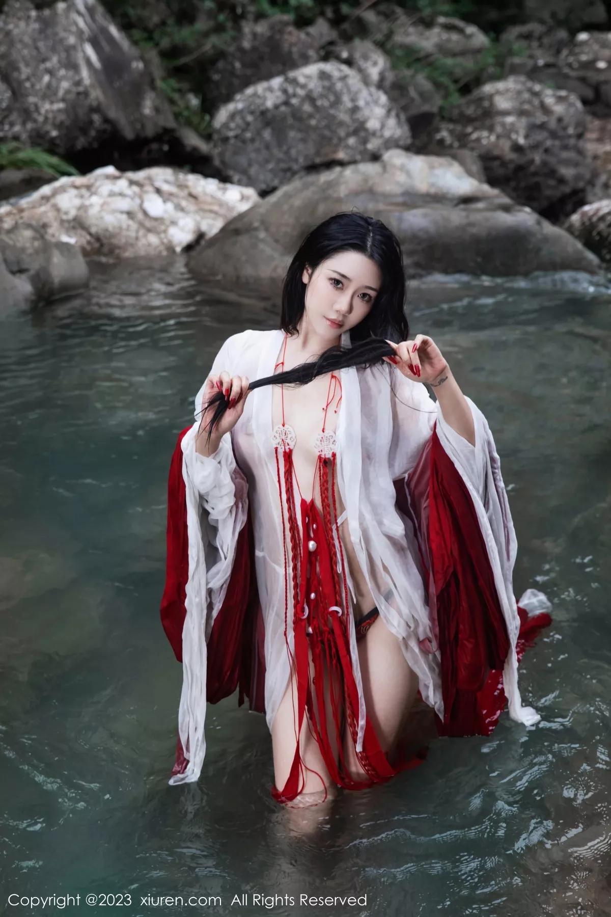 秀人集.com_[XiuRen秀人网]No.7295_模特严利娅Yuliya妲己扮演性感红色薄透古装服饰秀美臀诱惑写真89P