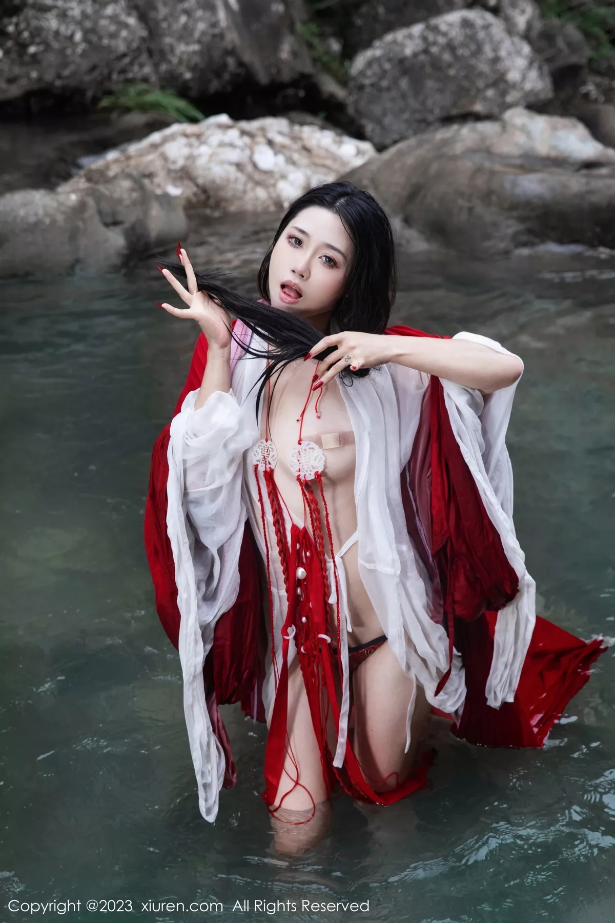 秀人集.com_[XiuRen秀人网]No.7295_模特严利娅Yuliya妲己扮演性感红色薄透古装服饰秀美臀诱惑写真89P