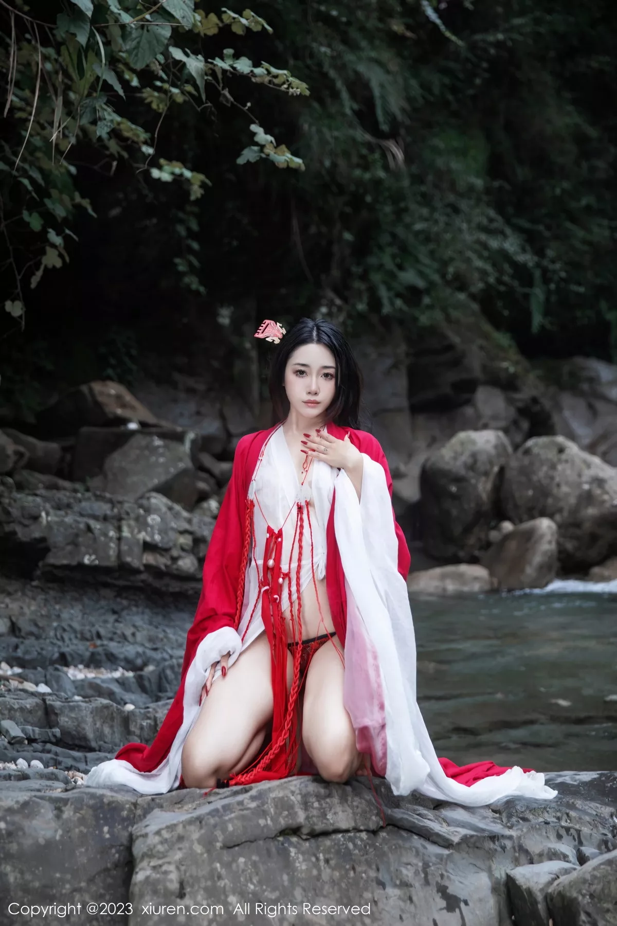秀人集.com_[XiuRen秀人网]No.7295_模特严利娅Yuliya妲己扮演性感红色薄透古装服饰秀美臀诱惑写真89P