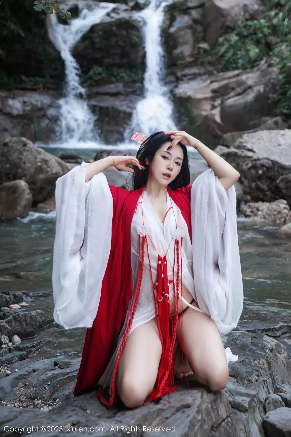 秀人集.com_[XiuRen秀人网]No.7295_模特严利娅Yuliya妲己扮演性感红色薄透古装服饰秀美臀诱惑写真89P