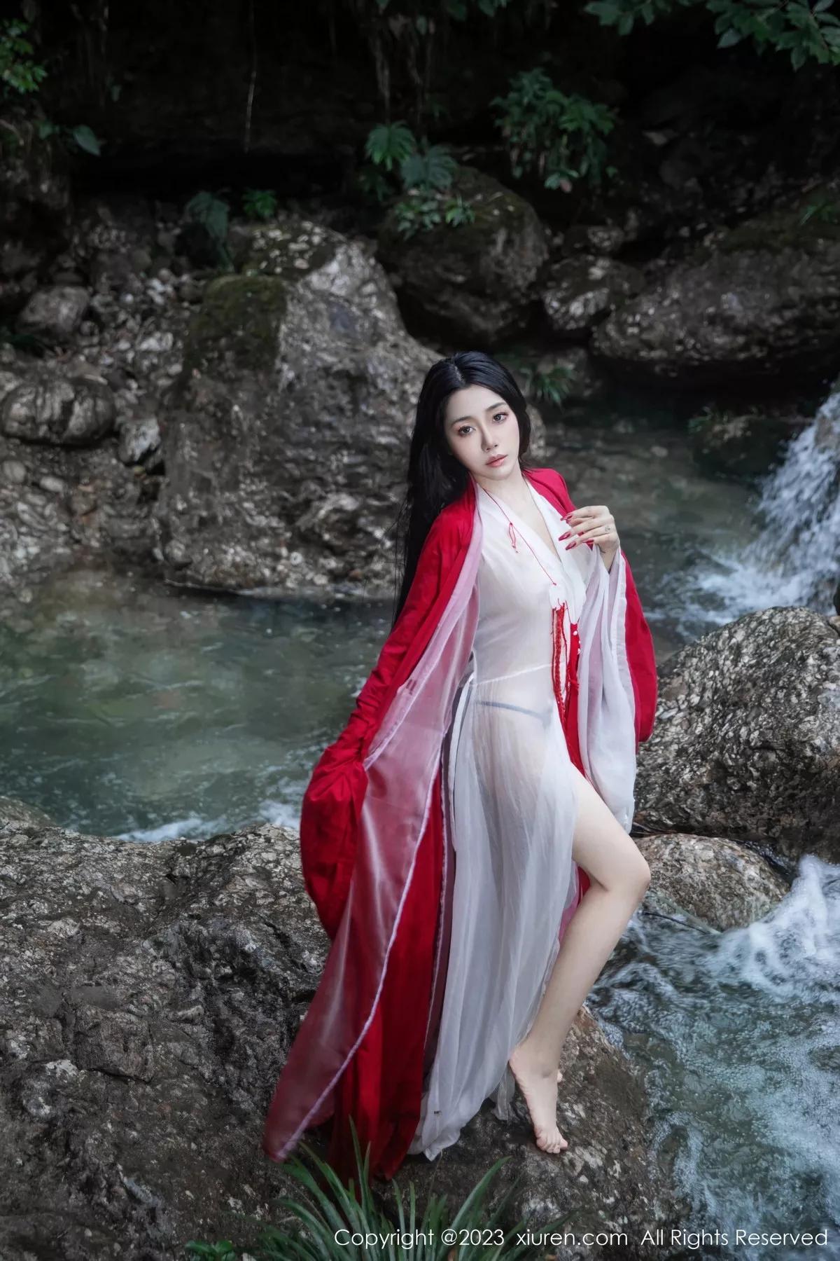 秀人集.com_[XiuRen秀人网]No.7295_模特严利娅Yuliya妲己扮演性感红色薄透古装服饰秀美臀诱惑写真89P