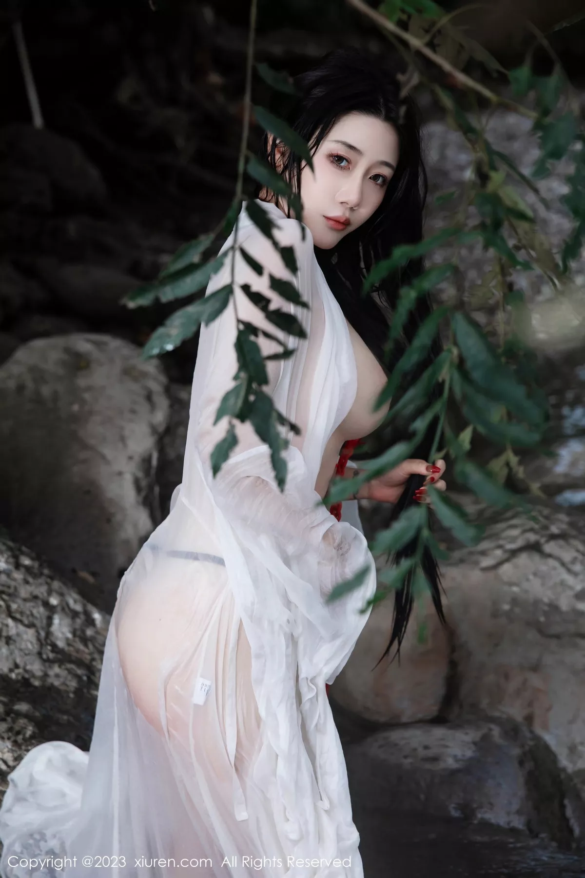秀人集.com_[XiuRen秀人网]No.7295_模特严利娅Yuliya妲己扮演性感红色薄透古装服饰秀美臀诱惑写真89P