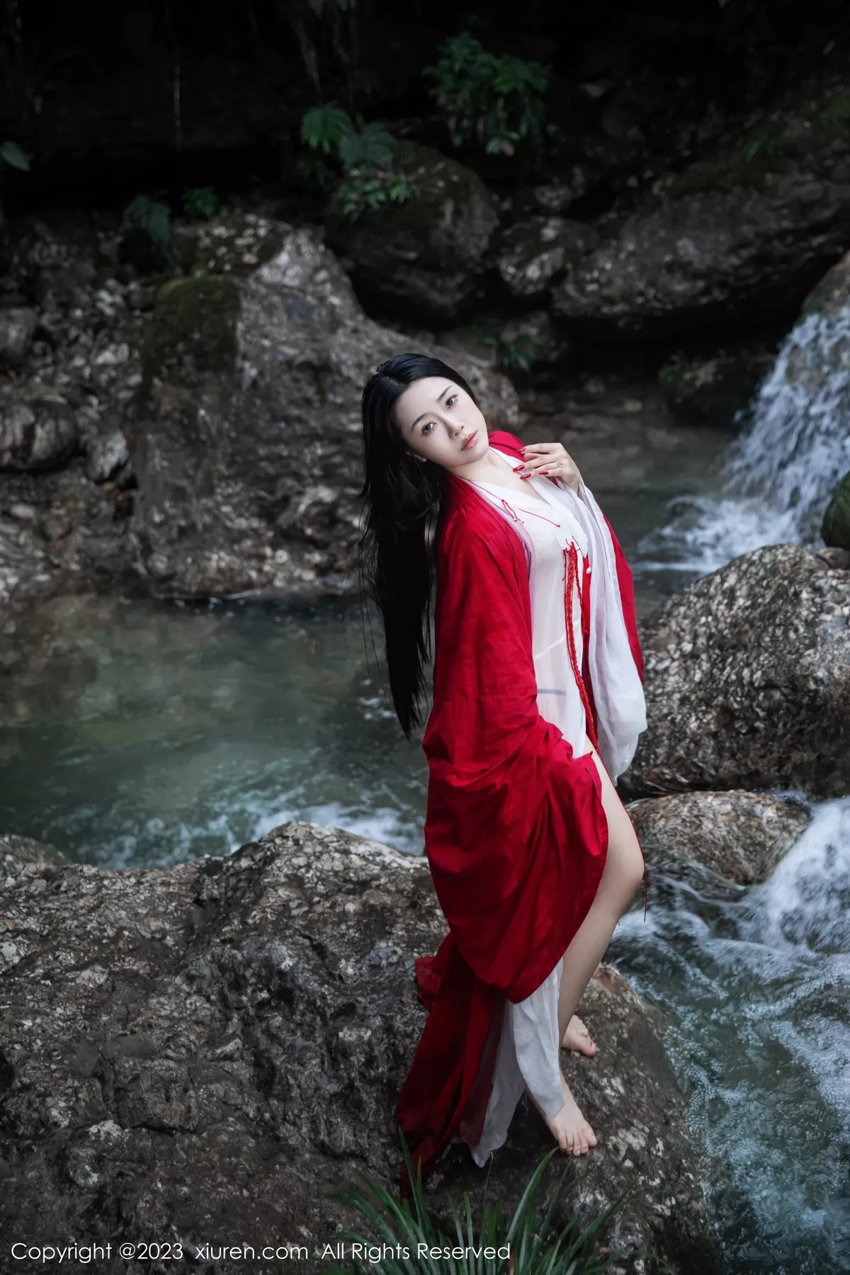 秀人集.com_[XiuRen秀人网]No.7295_模特严利娅Yuliya妲己扮演性感红色薄透古装服饰秀美臀诱惑写真89P