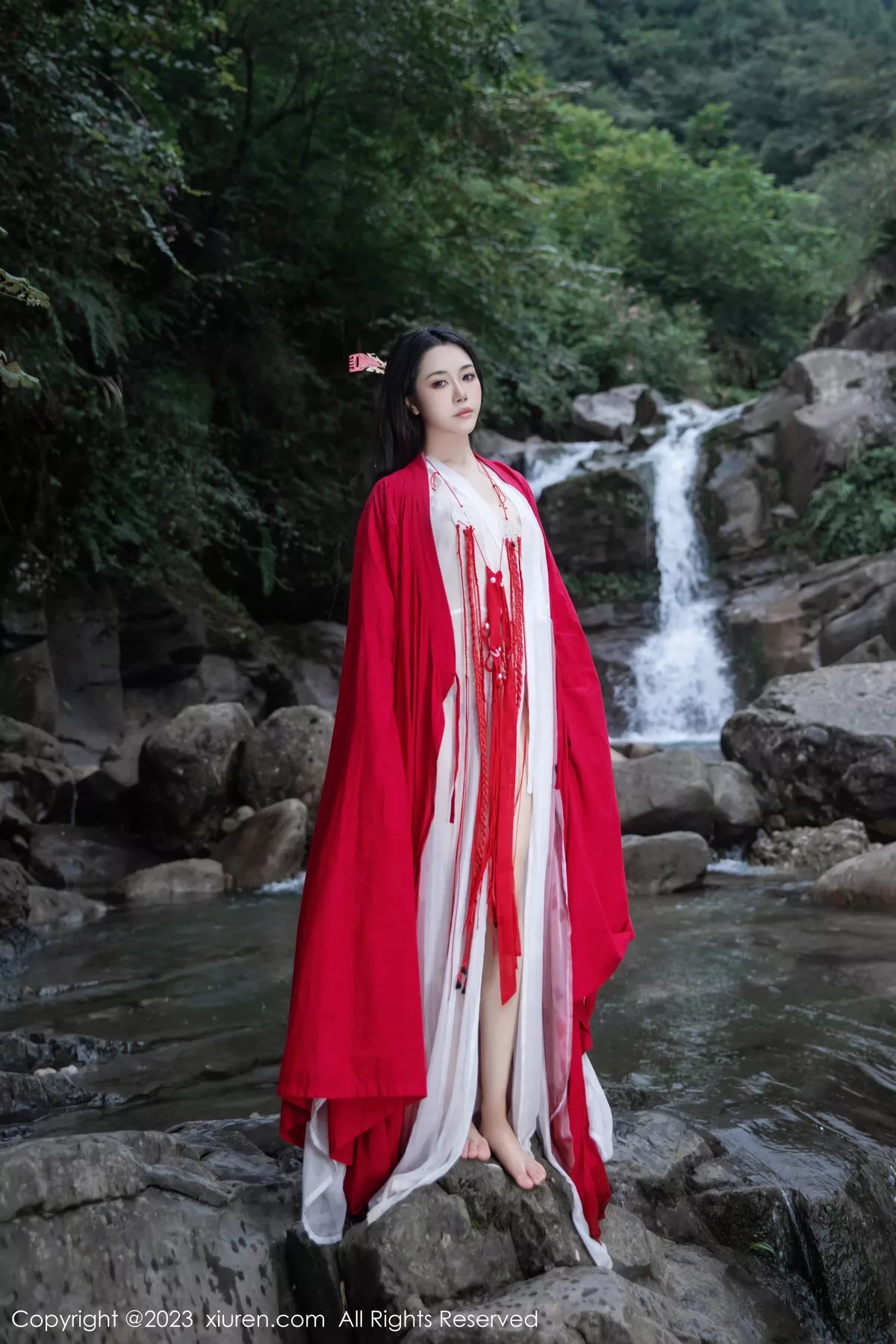 秀人集.com_[XiuRen秀人网]No.7295_模特严利娅Yuliya妲己扮演性感红色薄透古装服饰秀美臀诱惑写真89P