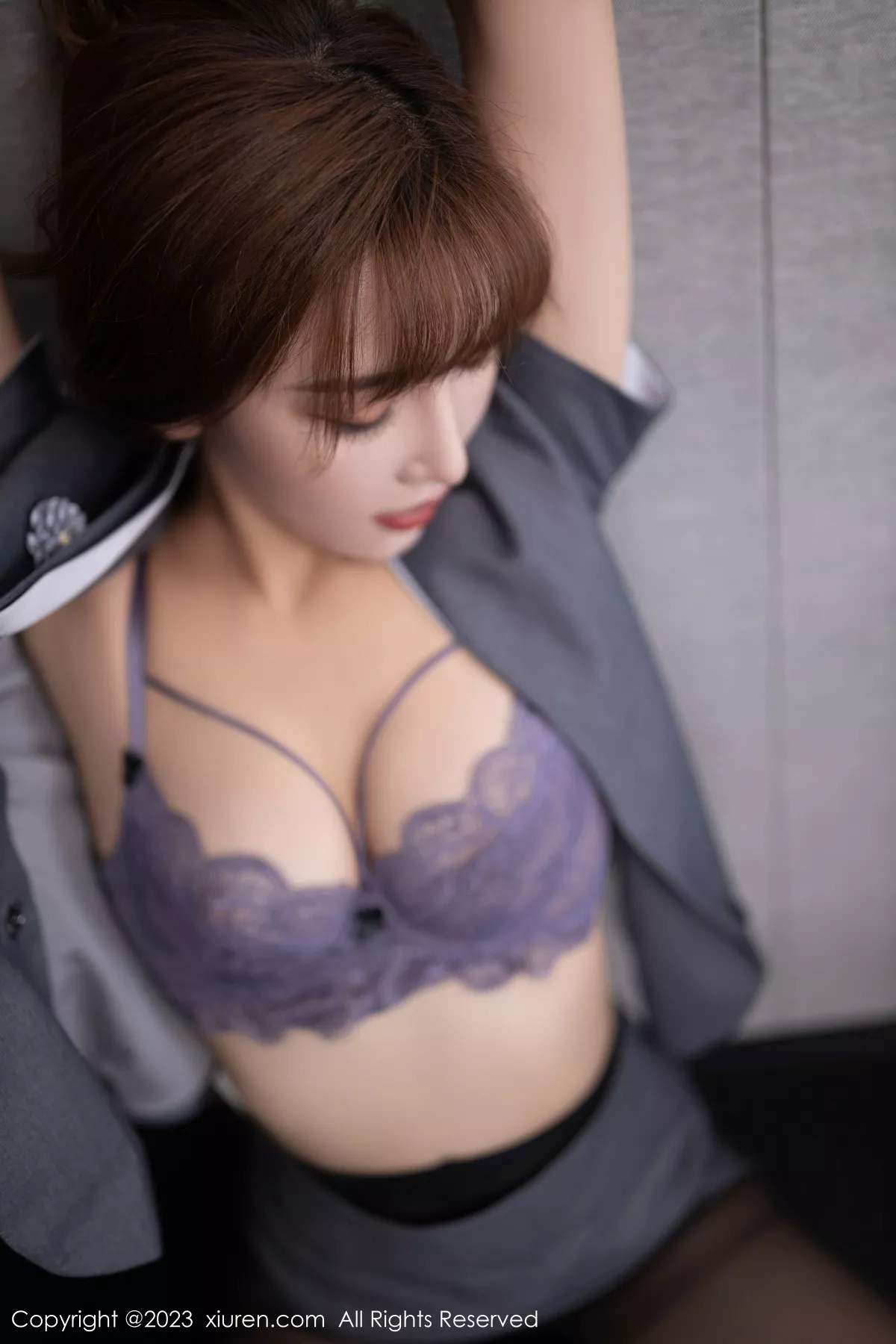 秀人集.com_[XiuRen秀人网]No.7423_模特陆萱萱捆绑主题性感深灰色Ol服饰露紫灰蕾丝内衣诱惑写真80P