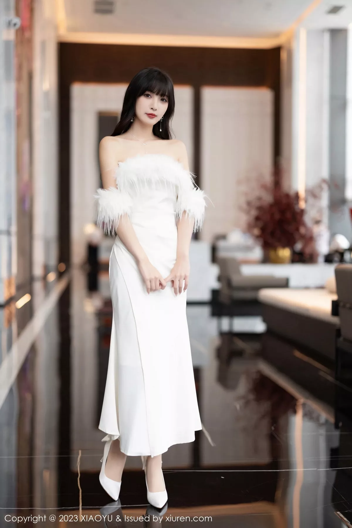 秀人集.com_[XiaoYu画语界]Vol.1120_模特林星阑白色蕾丝情趣内衣+露肩连衣裙秀曼妙身姿诱惑写真102P