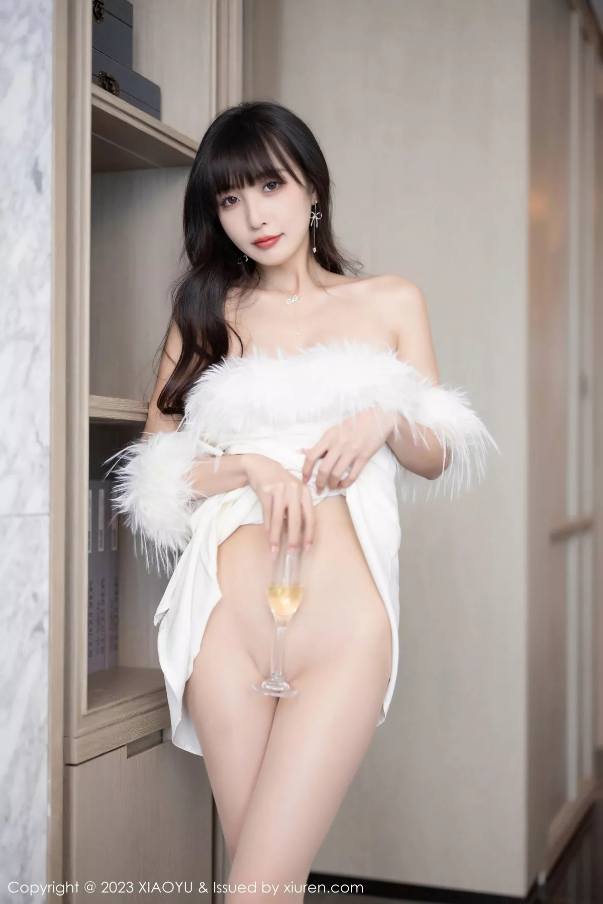 秀人集.com_[XiaoYu画语界]Vol.1120_模特林星阑白色蕾丝情趣内衣+露肩连衣裙秀曼妙身姿诱惑写真102P